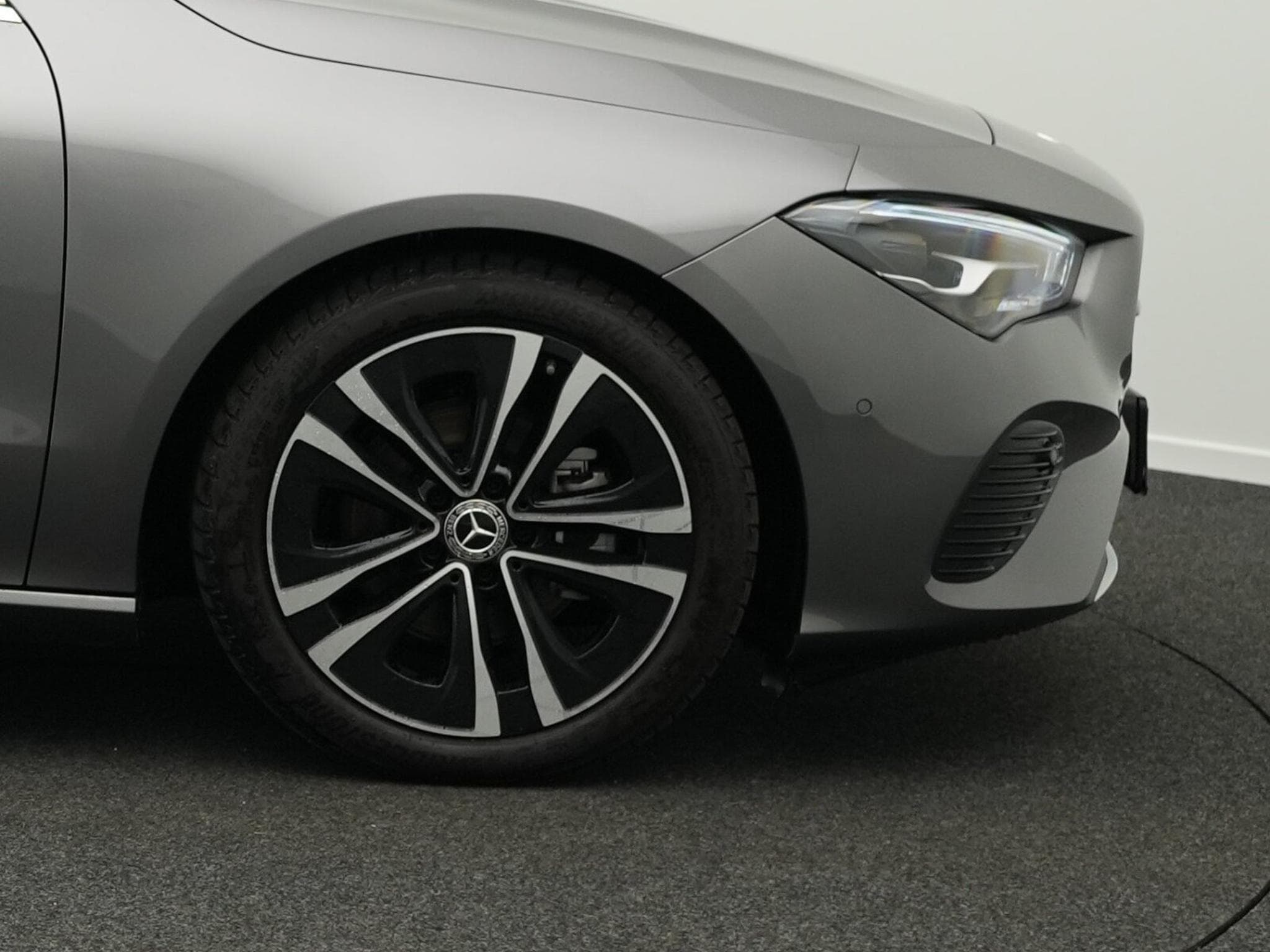 Mercedes CLA 180 CLA 180 d Shooting Brake Progressive-Line (2025) - Photo 8