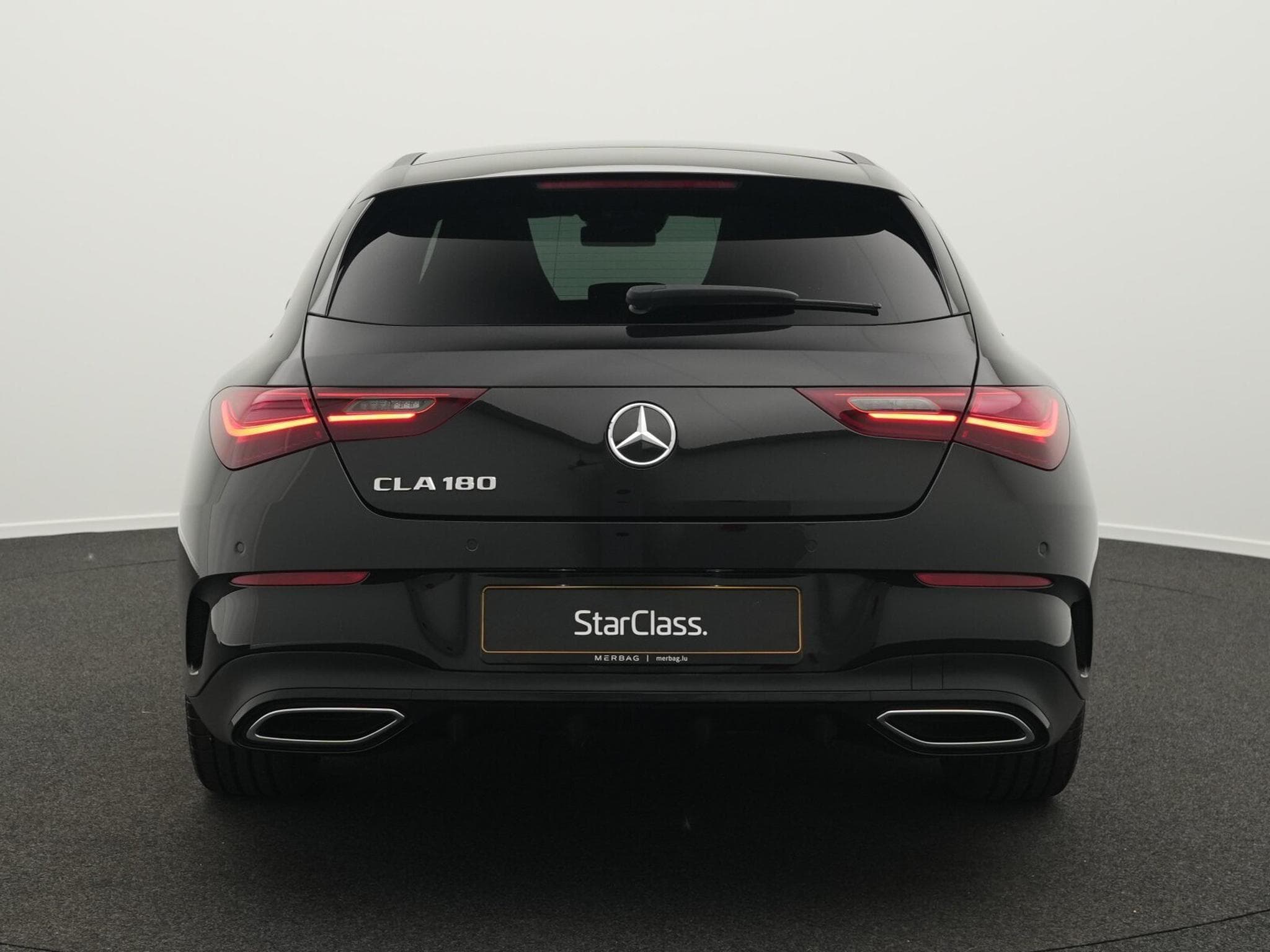 Mercedes CLA AMG-Line Premium Plus (2025) - Photo 4