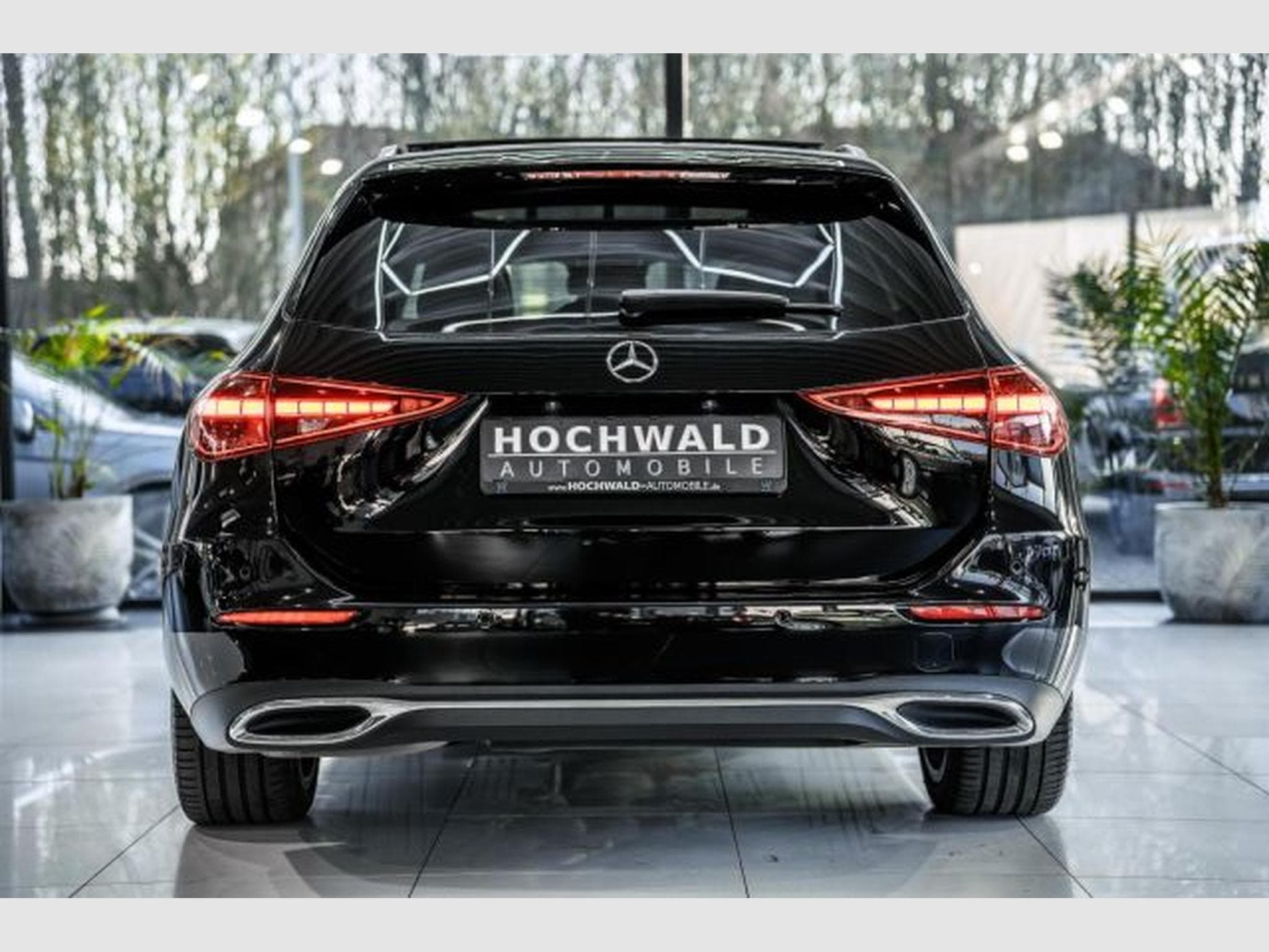 Mercedes C 220 C 220d T 9G Avantgarde NAVI LED RFK PANO Burmest (2023) - Photo 12