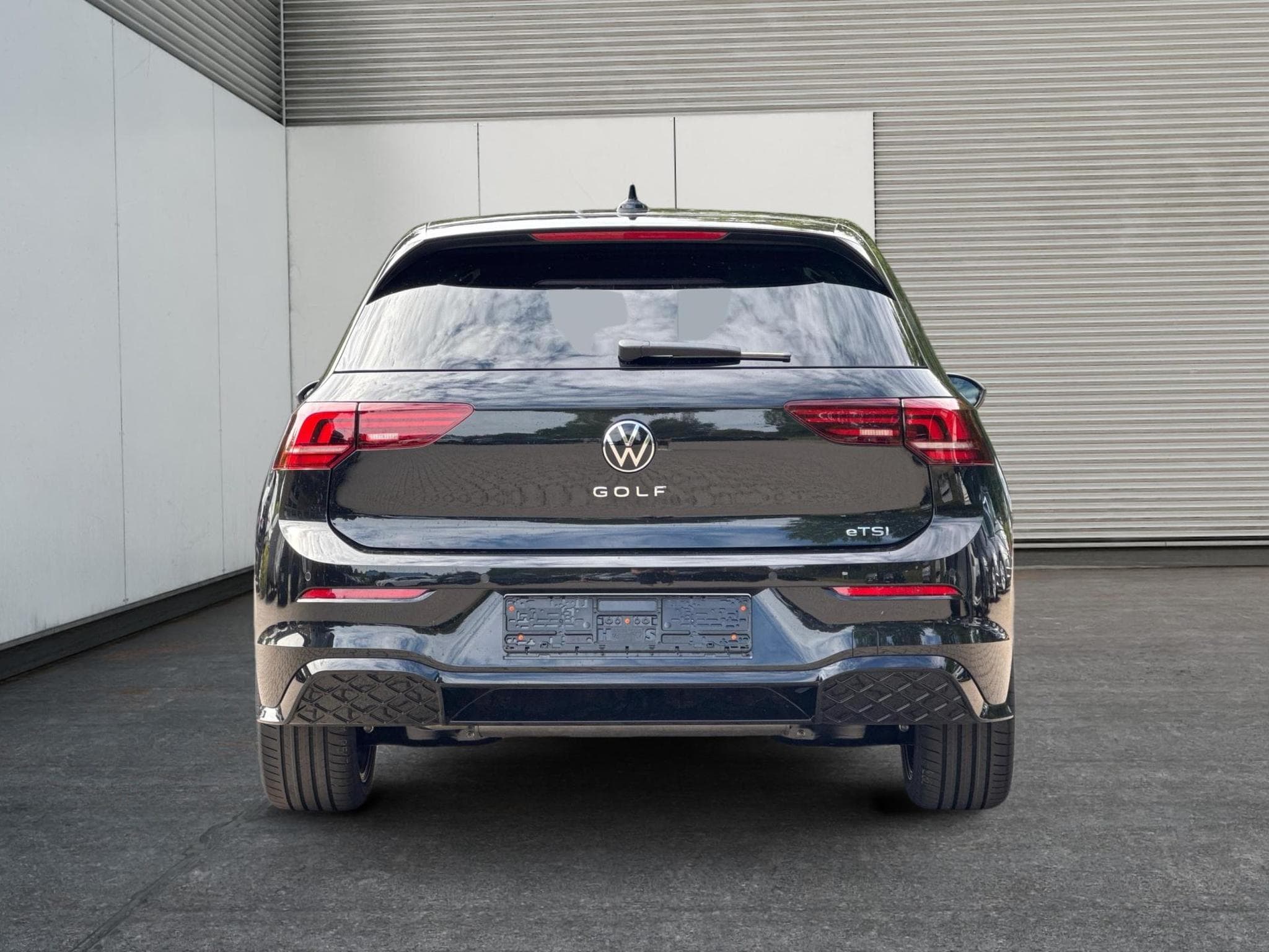 VW Golf R-Line Limited (2026) - Foto 4