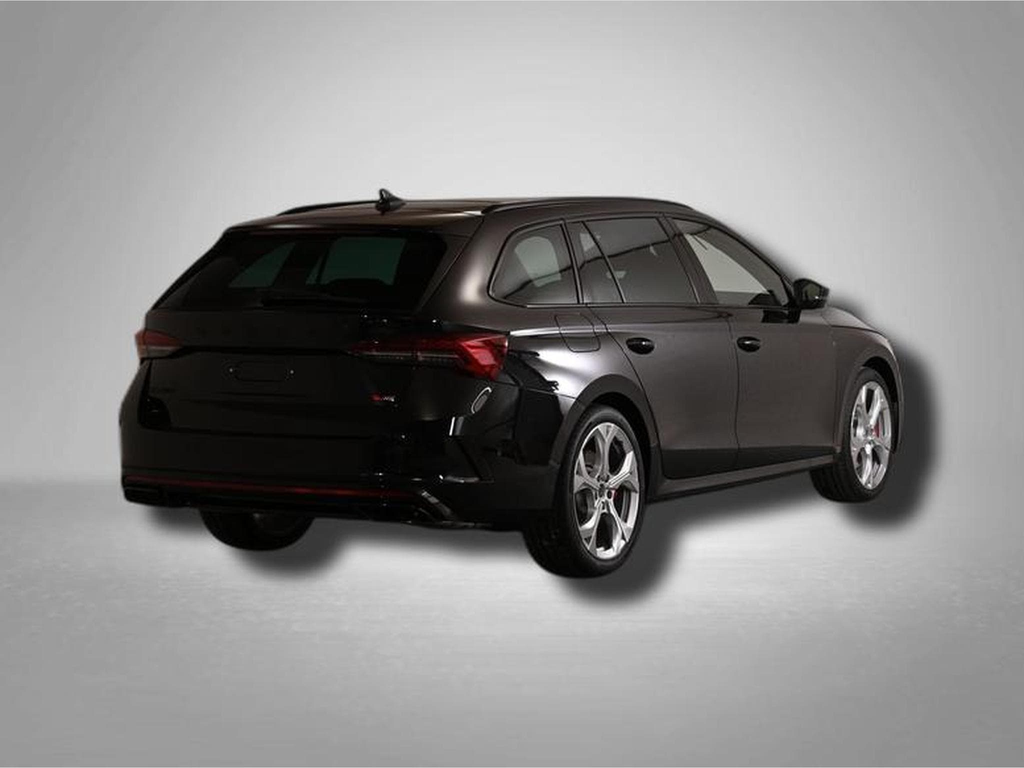 Skoda Octavia RS 2.0 TSI 7-Gang-DSG (2026) - Photo 5