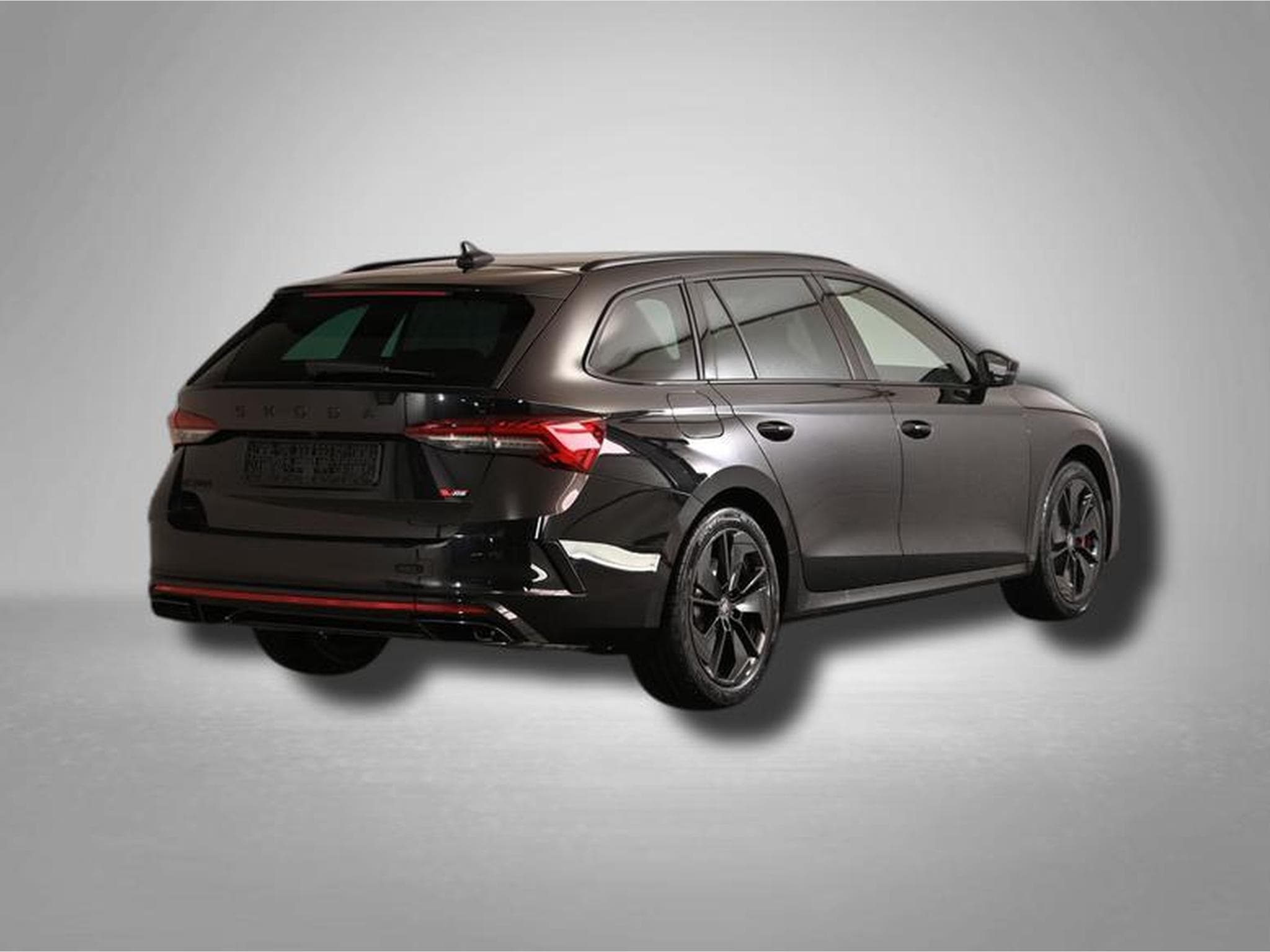 Skoda Octavia RS 2.0 TSI 7-Gang-DSG (2026) - Photo 5