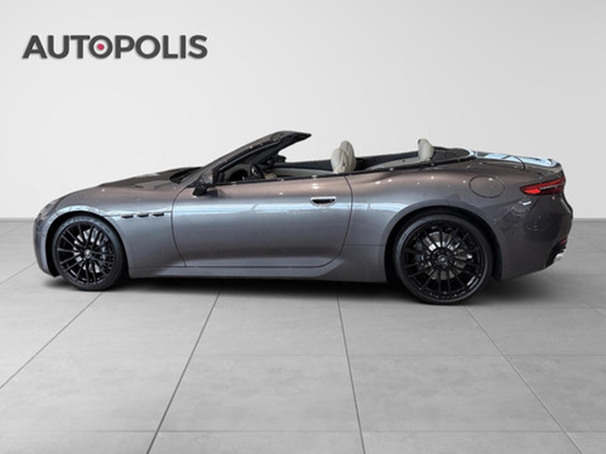 Maserati GranCabrio 3.0 V6 Modena 4x4 Aut. (2026) - Photo 16