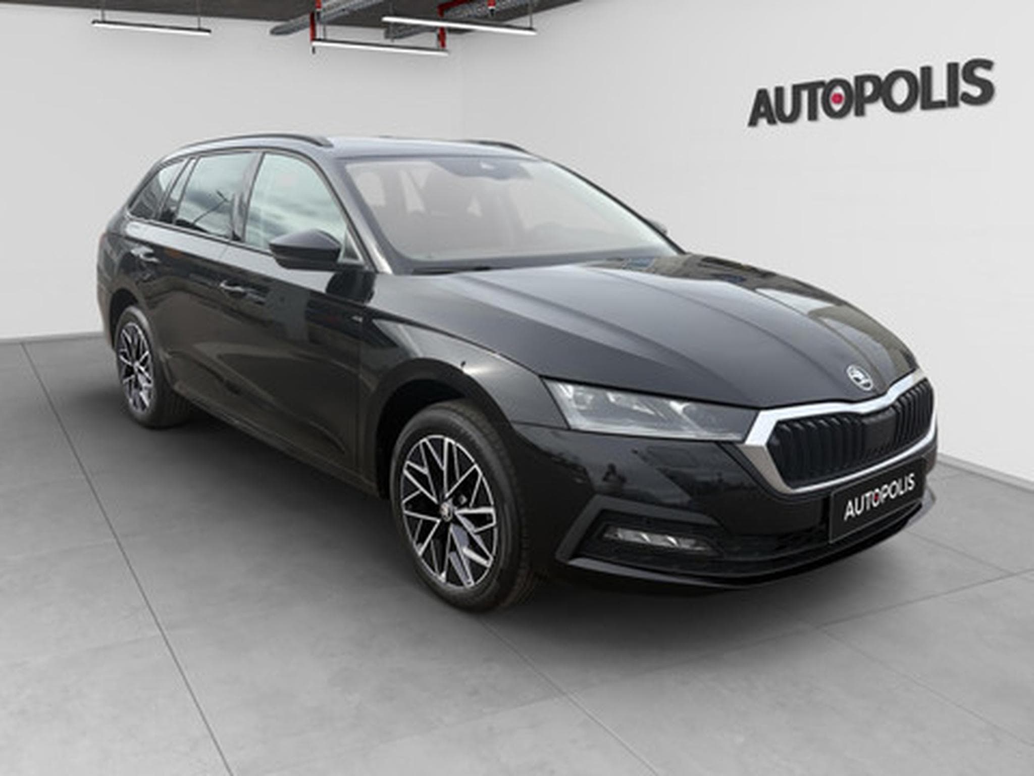 Skoda Octavia Combi 2.0 TDI 110kW Ambition DSG (2023) - Photo 17