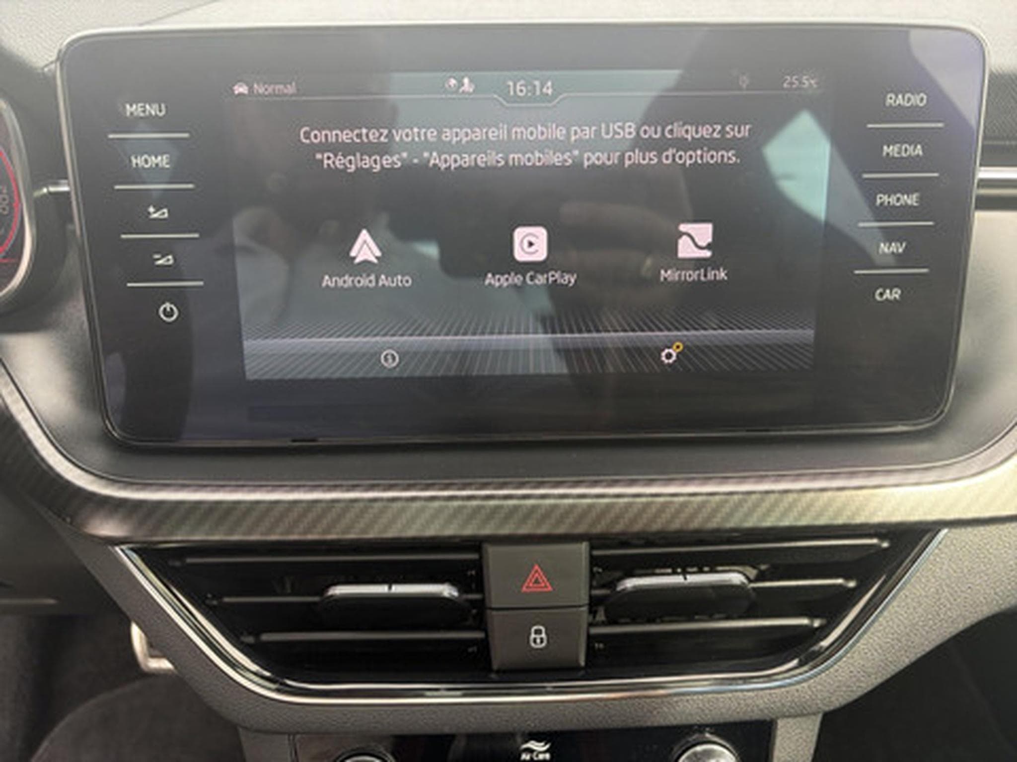 Skoda Kamiq 1.5 TSI 110kW DSG Monte Carlo (2022) - Photo 3