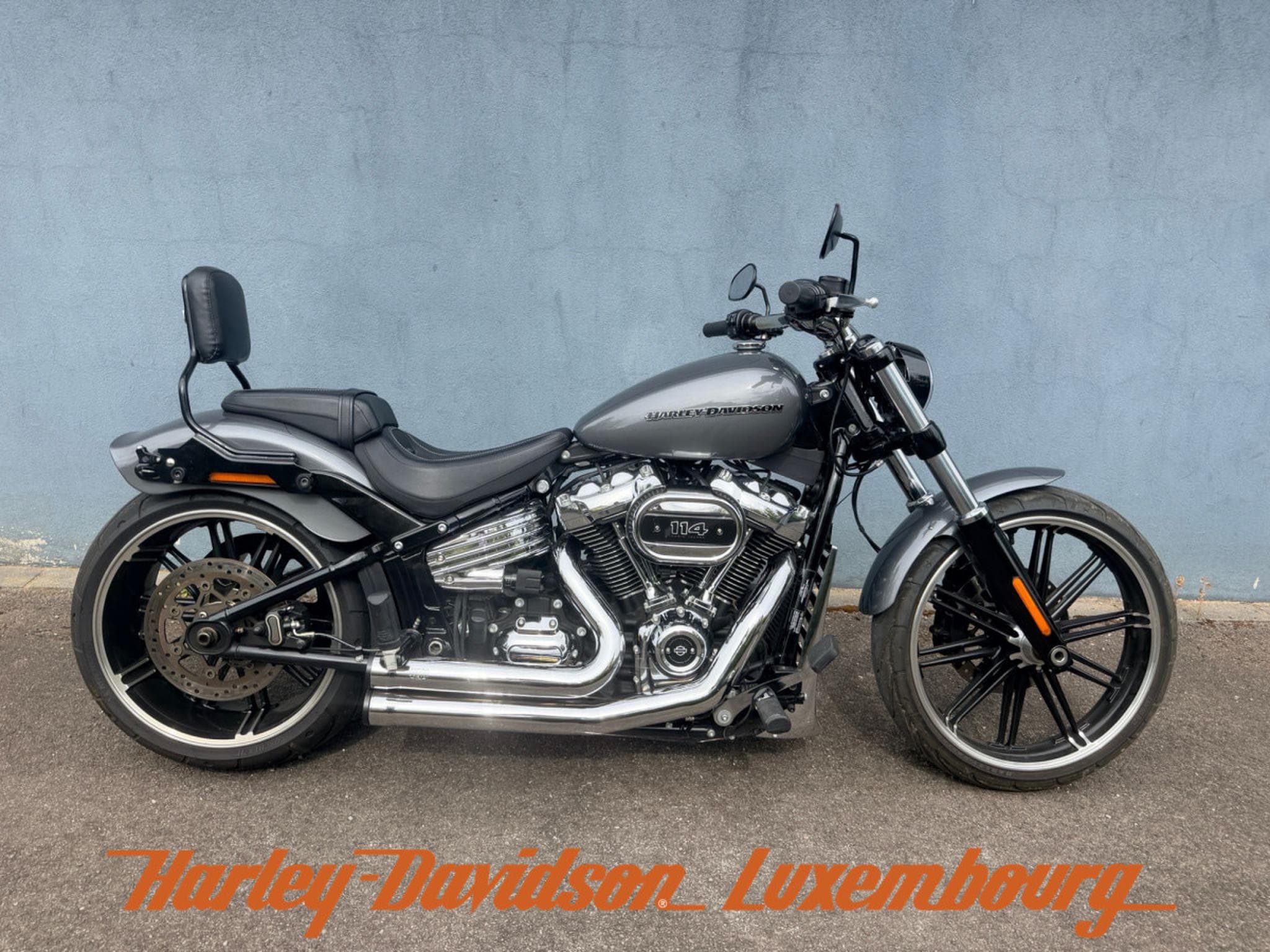 Harley-Davidson Breakout (2022) - Foto 1