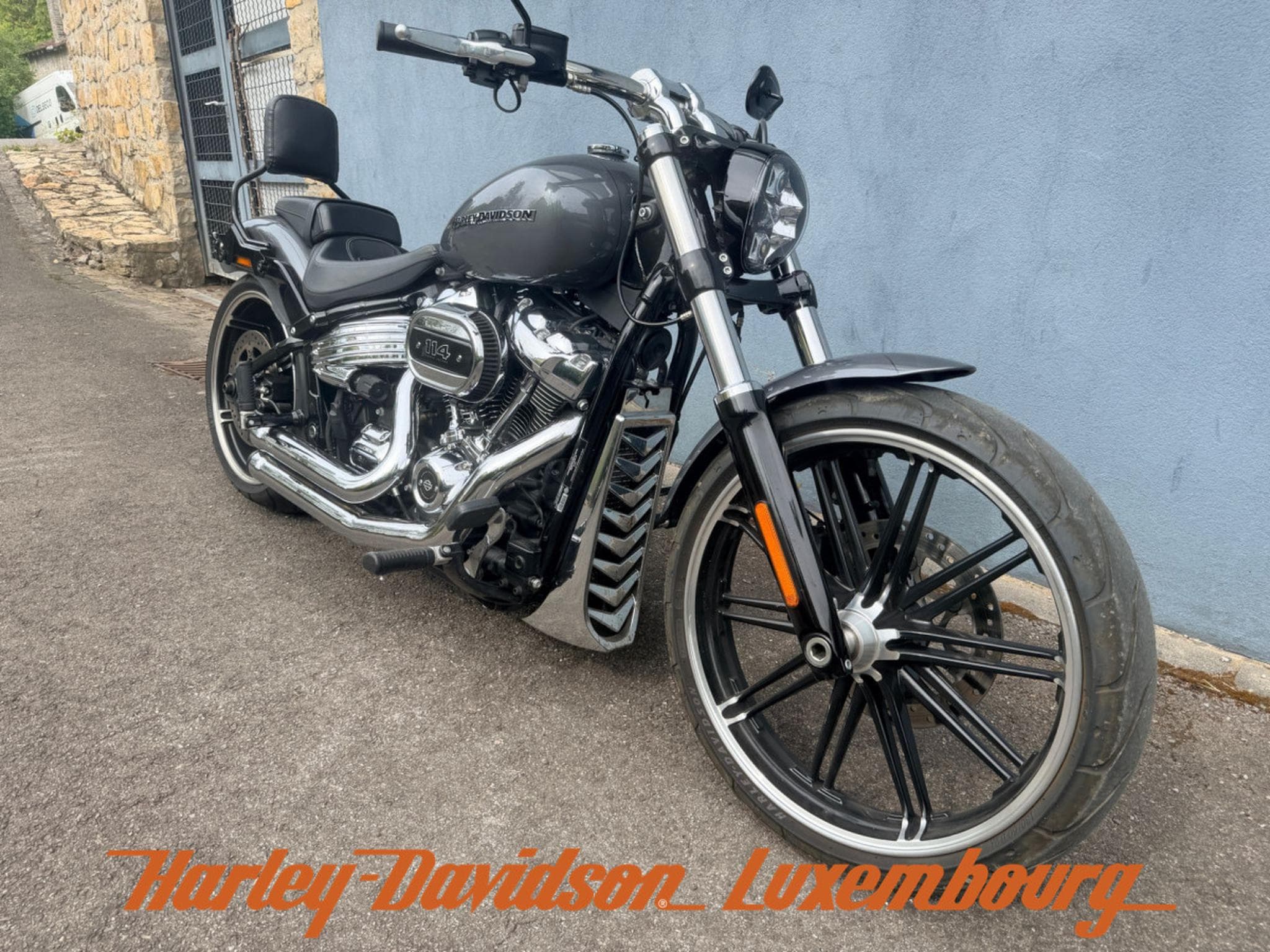 Harley-Davidson Breakout (2022) - Foto 3