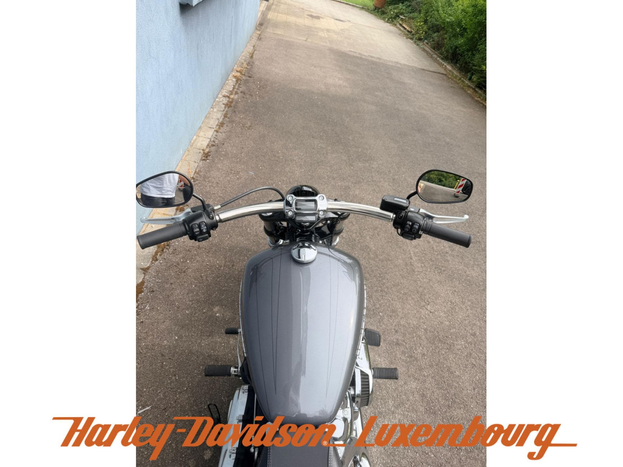 Harley-Davidson Breakout (2022) - Foto 8