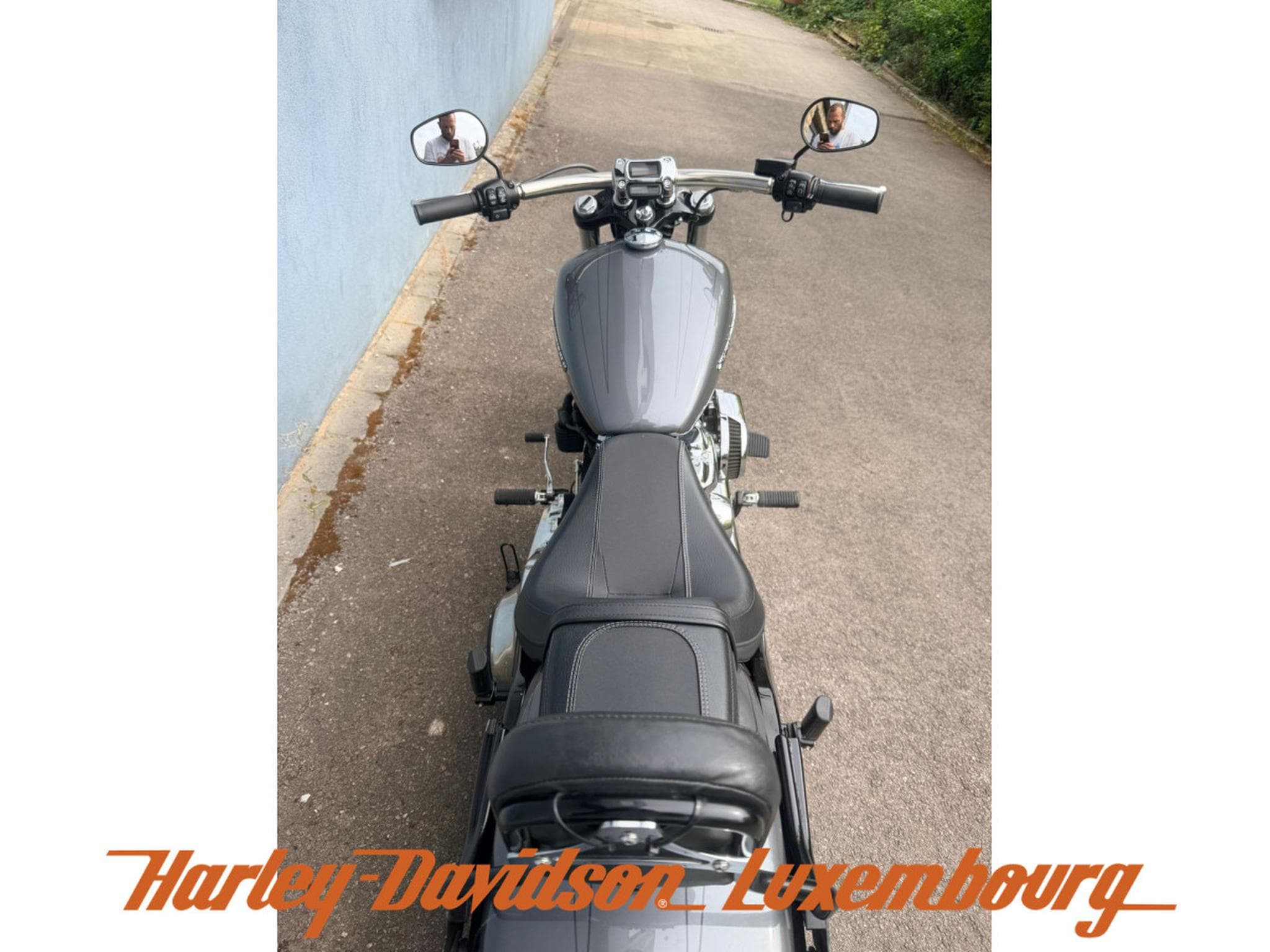 Harley-Davidson Breakout (2022) - Foto 7