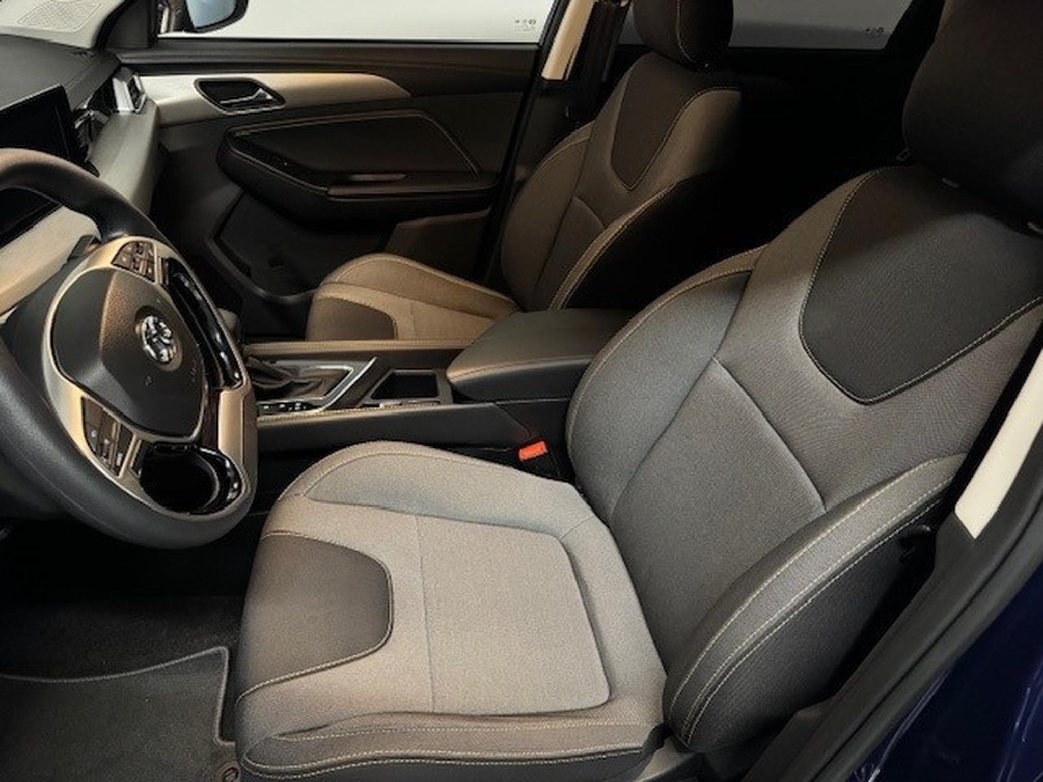 Baic X35 1.5 T-GDI CONFORT 6AT (2024) - Photo 3