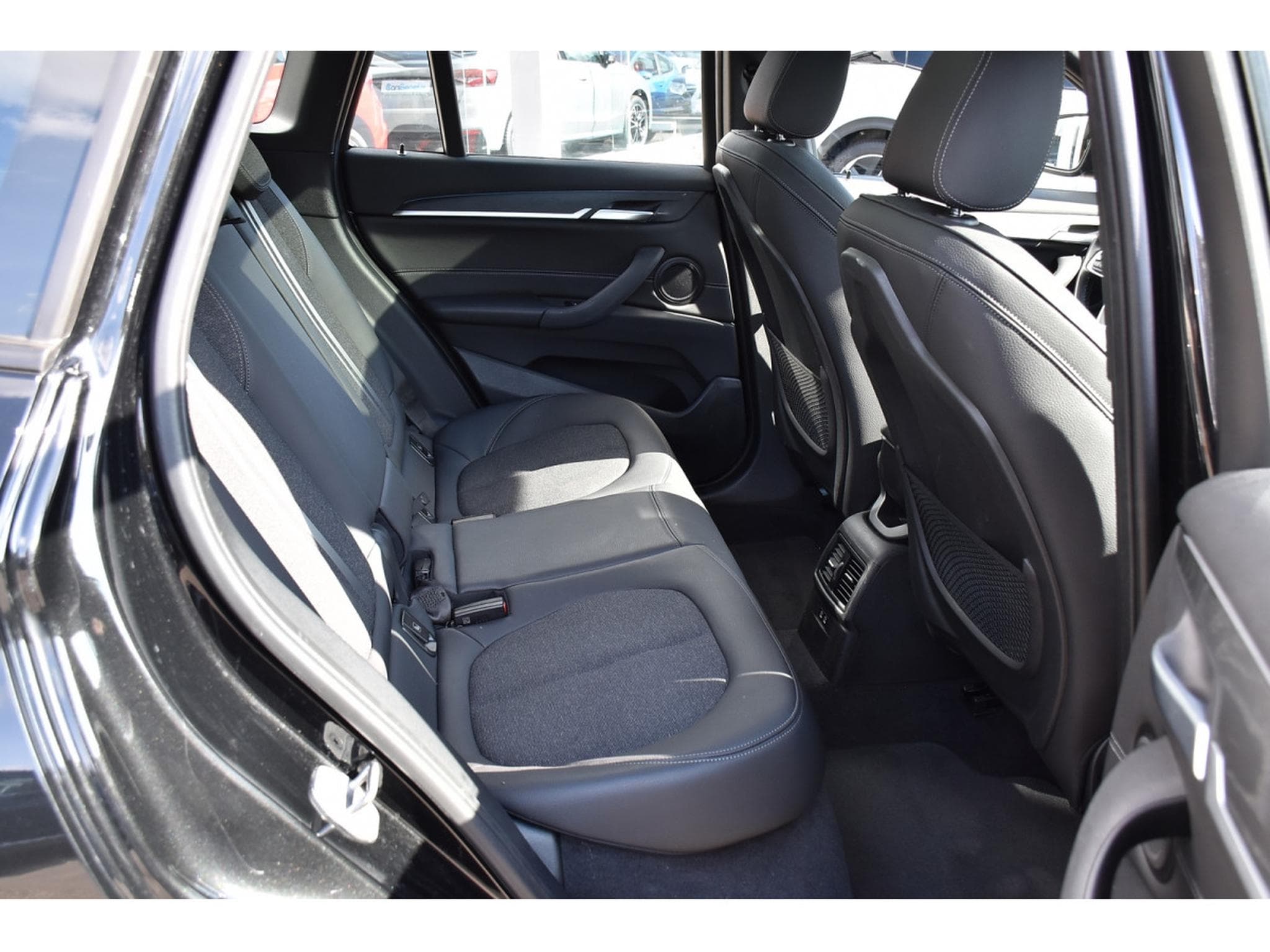 BMW X1 1.5 iA xDrive25e Sport Line PANO ATT RMQ PARK JA18 (2020) - Photo 8