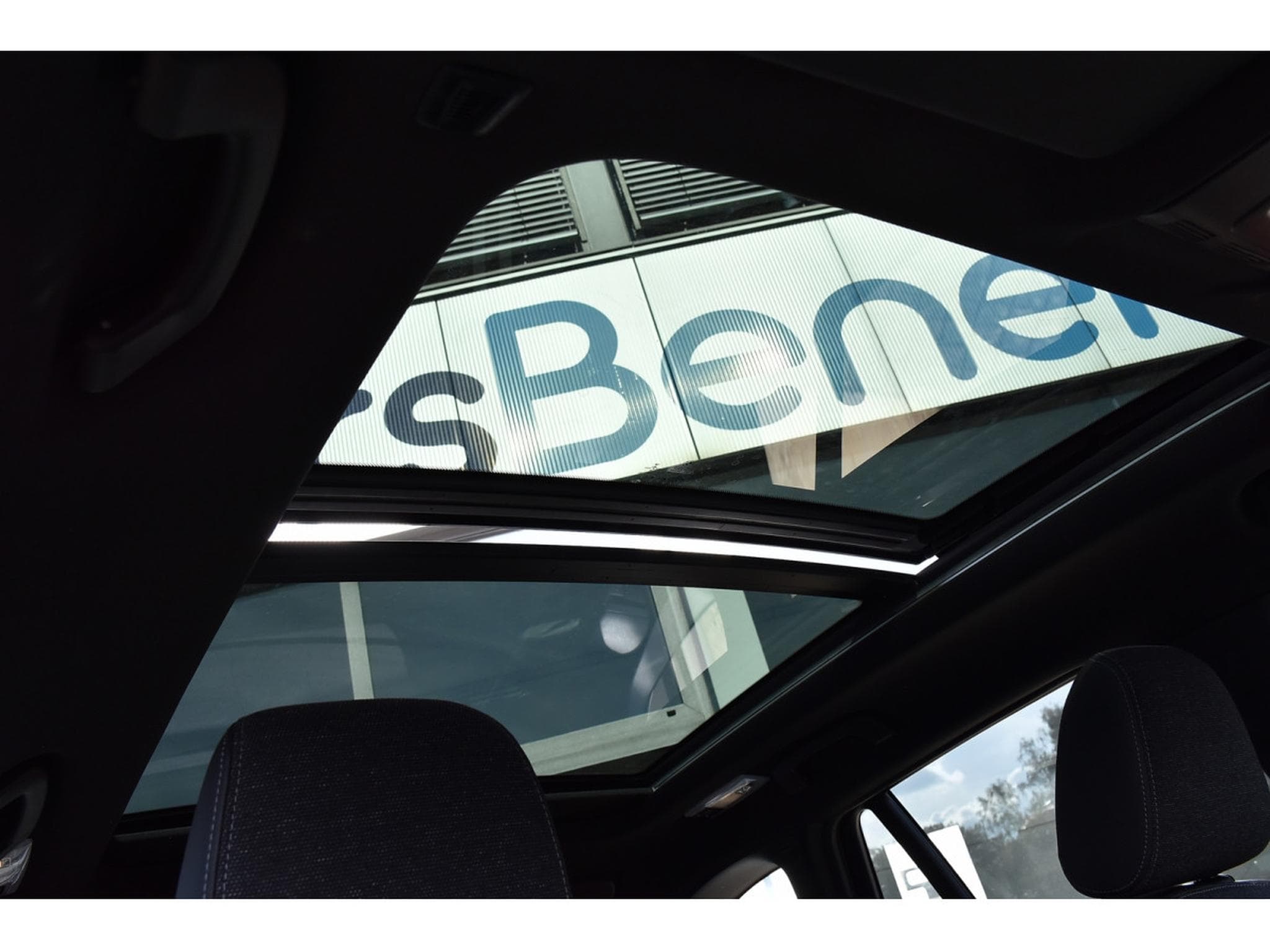 BMW X1 1.5 iA xDrive25e Sport Line PANO ATT RMQ PARK JA18 (2020) - Photo 9