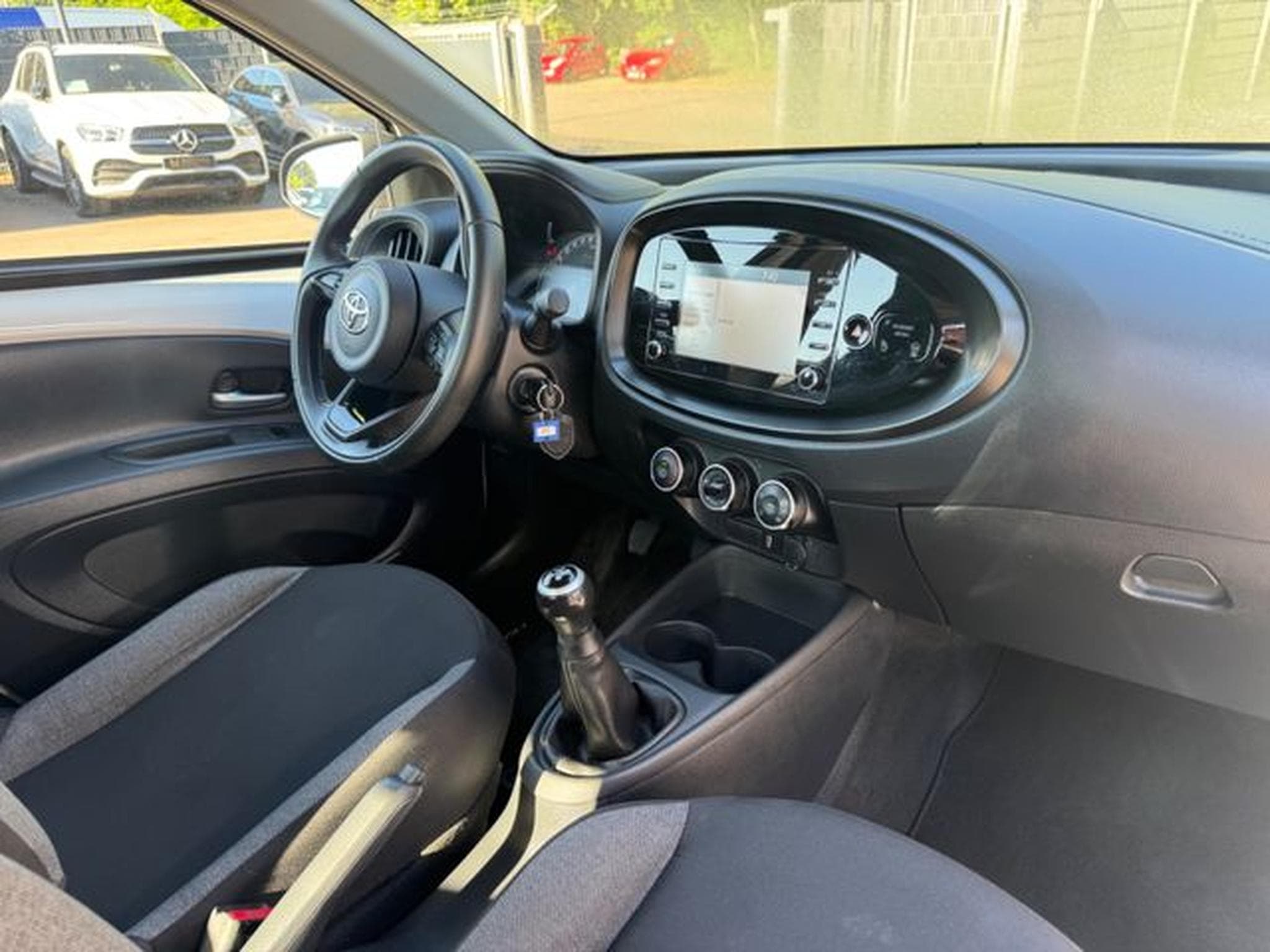Toyota Aygo AYGO X PLAY *NAVI*8-FACH*KAMERA*5-TÜRER* (2023) - Photo 13