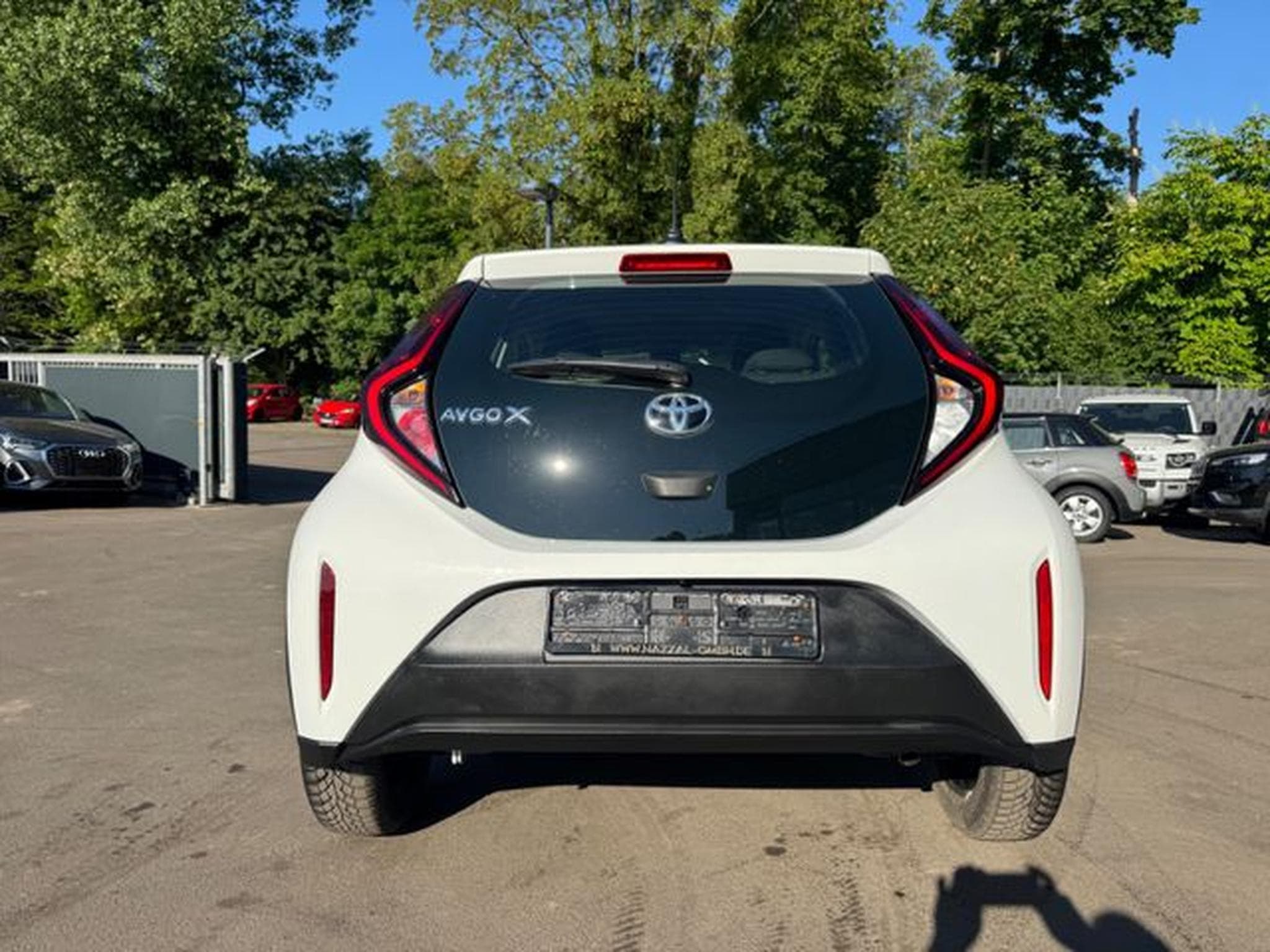 Toyota Aygo AYGO X PLAY *NAVI*8-FACH*KAMERA*5-TÜRER* (2023) - Photo 7