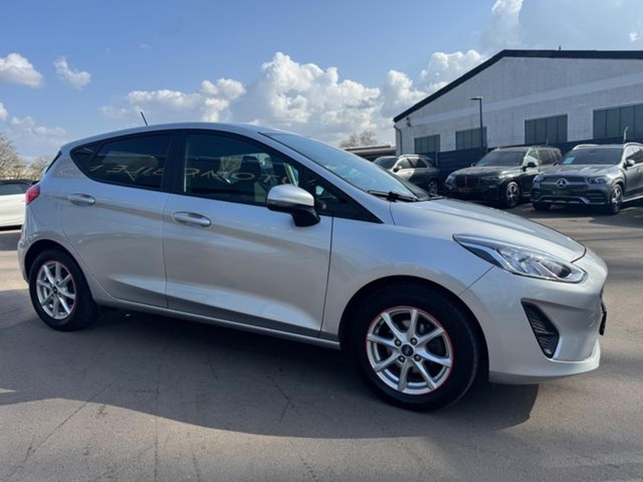 Ford Fiesta FIESTA TREND *NAVI*SHZ*ALU*5-TUERIG* (2021) - Photo 5