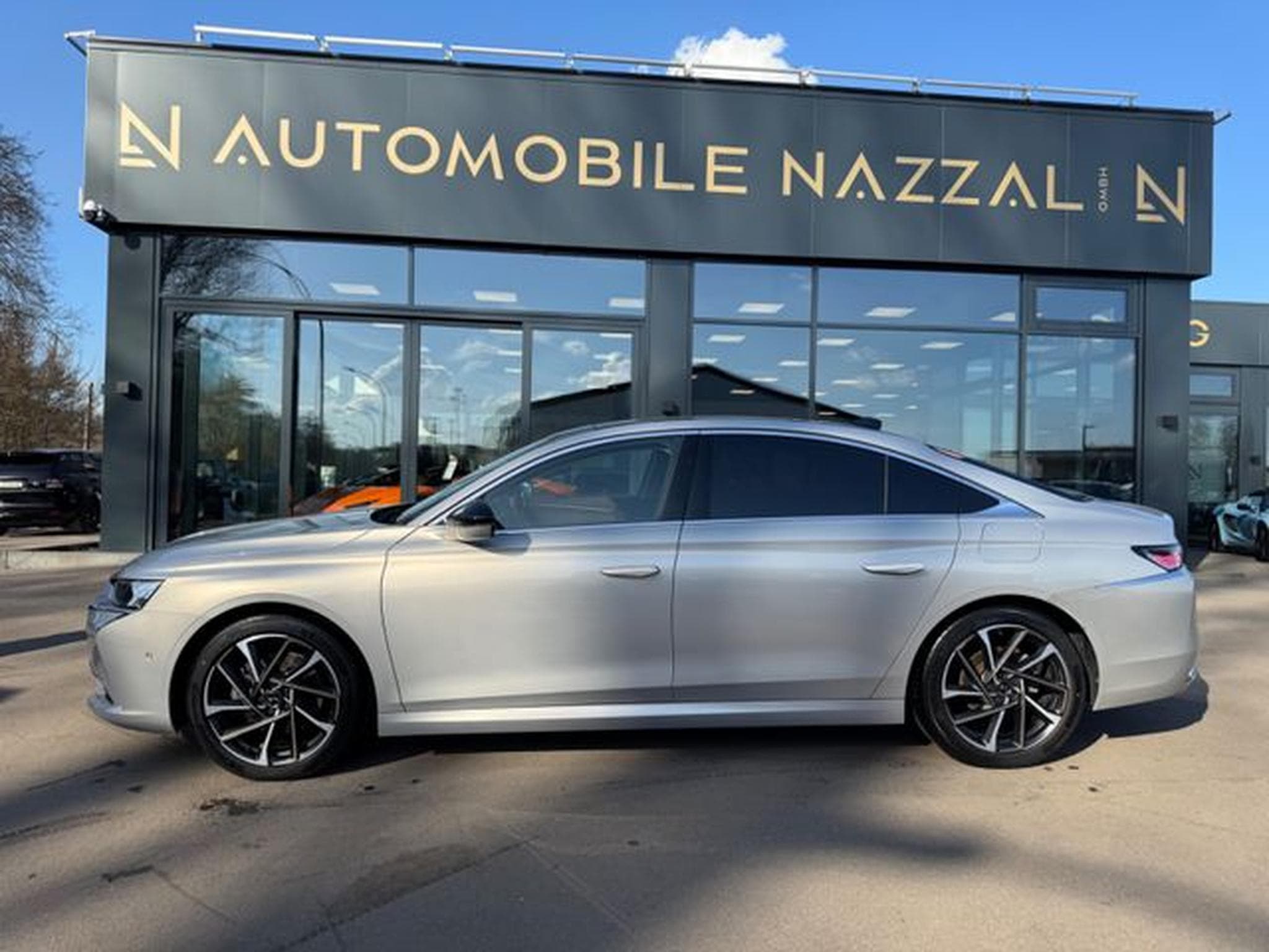 DS Automobiles DS9 DS9 E-TENSE 250 kW RIVOLI +*LED*NAVI*PANORAMA*1 (2024) - Photo 13