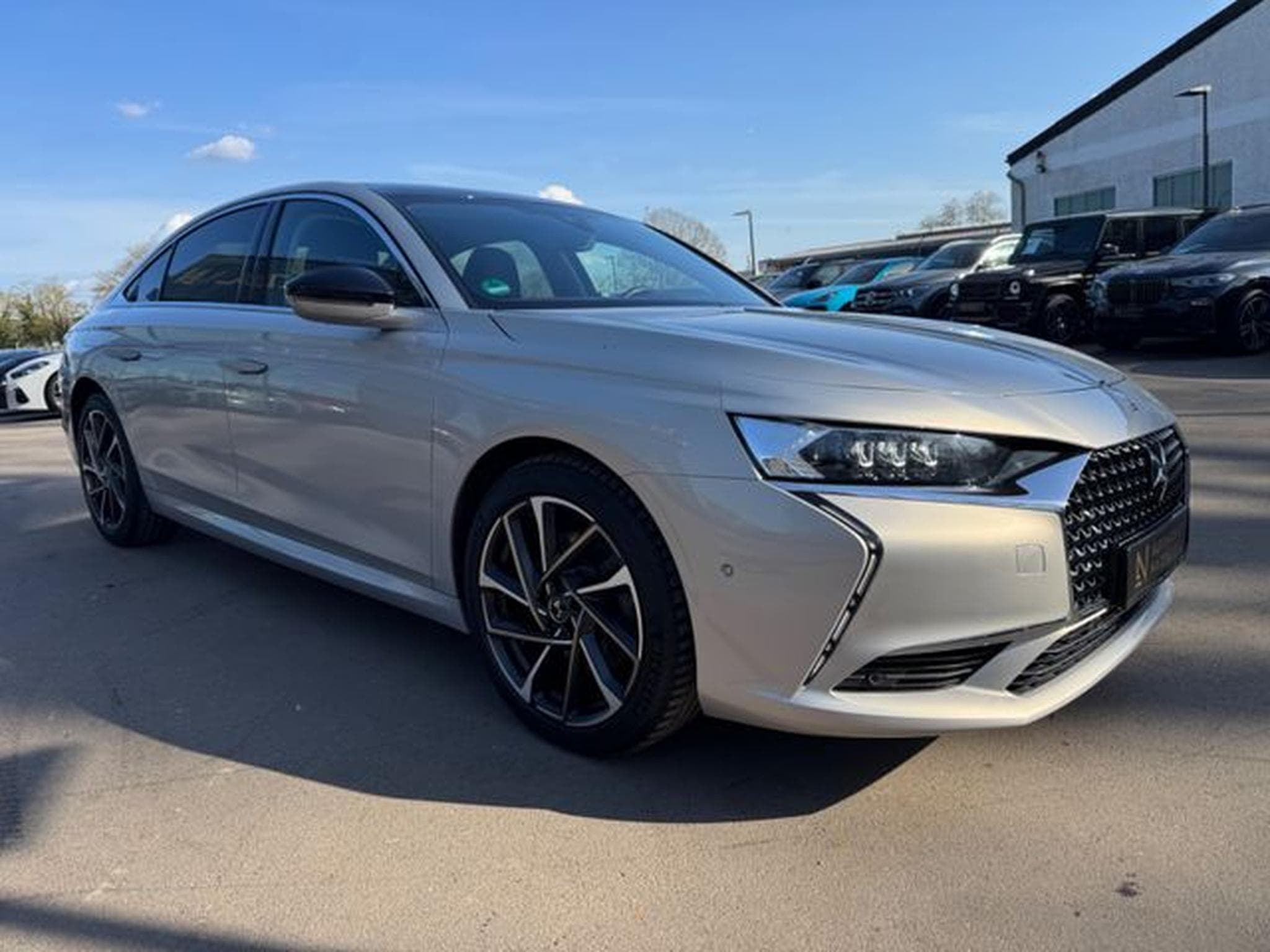 DS Automobiles DS9 DS9 E-TENSE 250 kW RIVOLI +*LED*NAVI*PANORAMA*1 (2024) - Photo 4