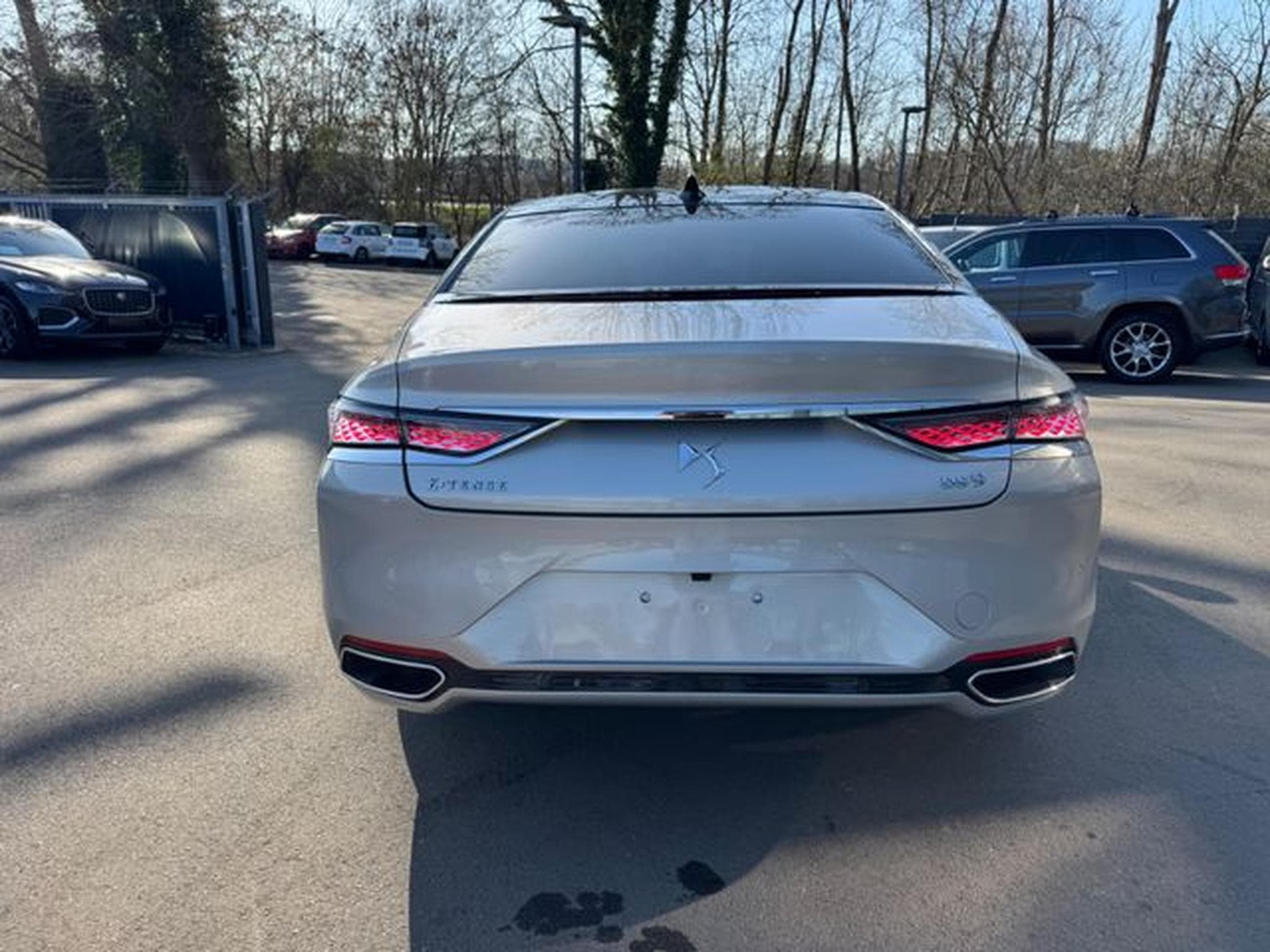 DS Automobiles DS9 DS9 E-TENSE 250 kW RIVOLI +*LED*NAVI*PANORAMA*1 (2024) - Photo 7