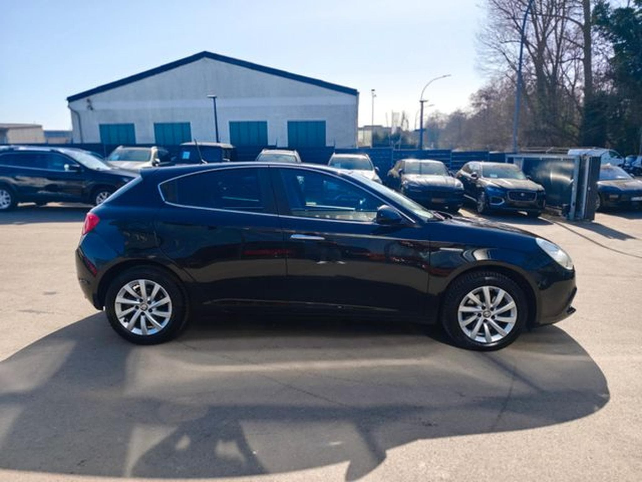 Alfa-Romeo Giulietta GIULIETTA TURISMO *8-FACH*SHZ*AUT*LED* (2016) - Foto 13