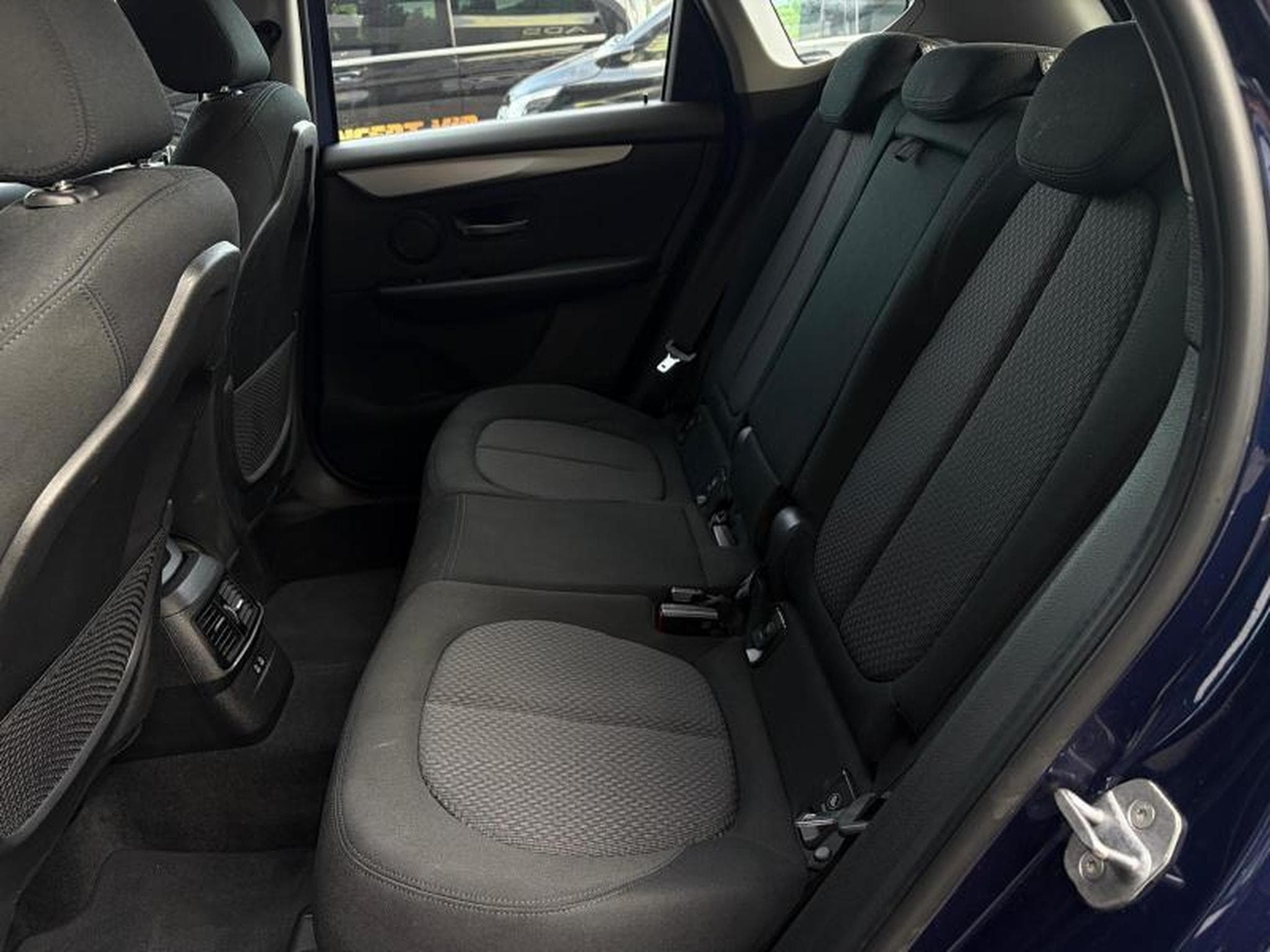 BMW 218 Activ Tourer 1.5L 136ch /GPS (2020) - Photo 8