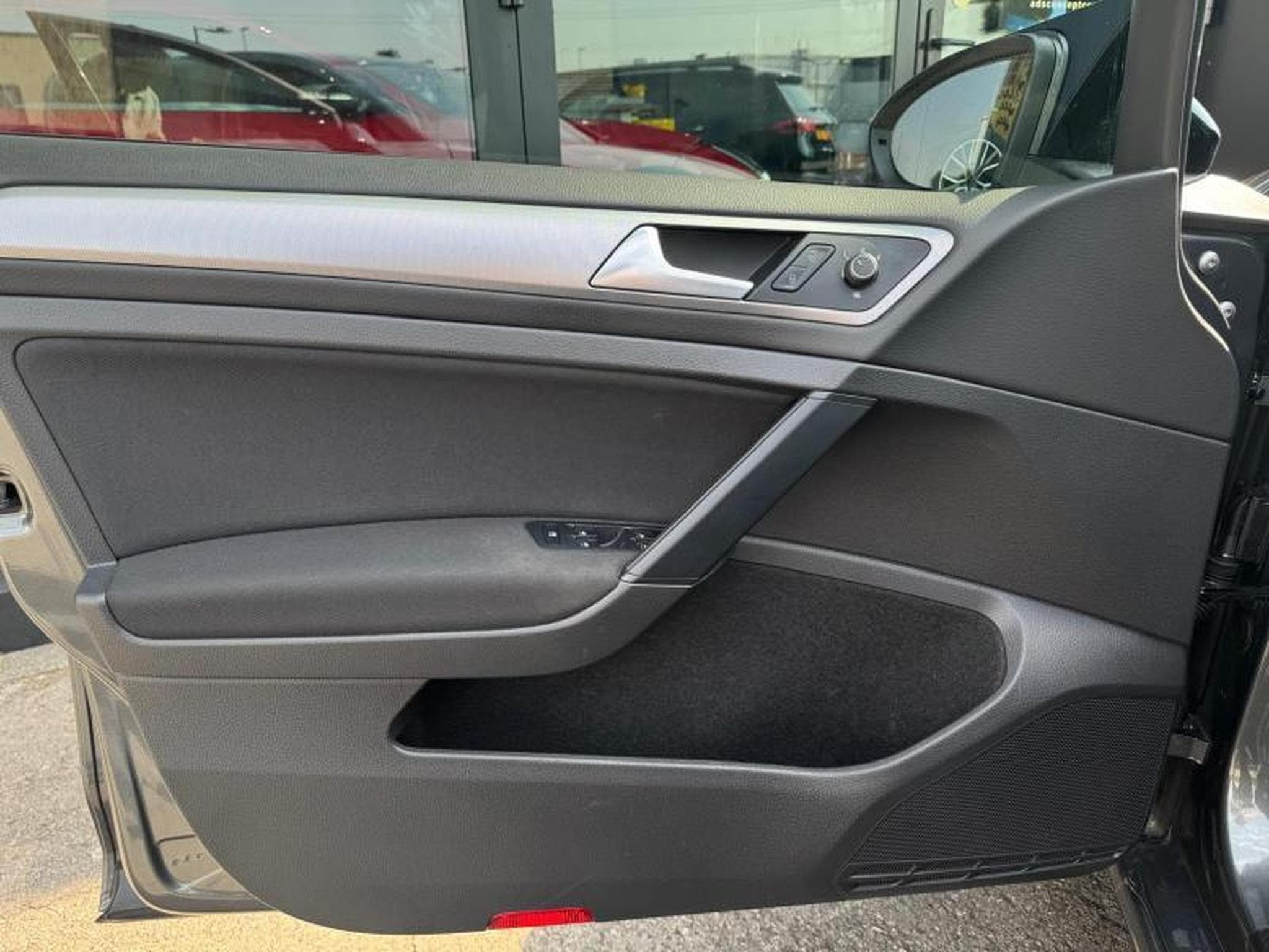 VW Golf VII Trendline/1.0 116ch/Clim (2019) - Photo 12