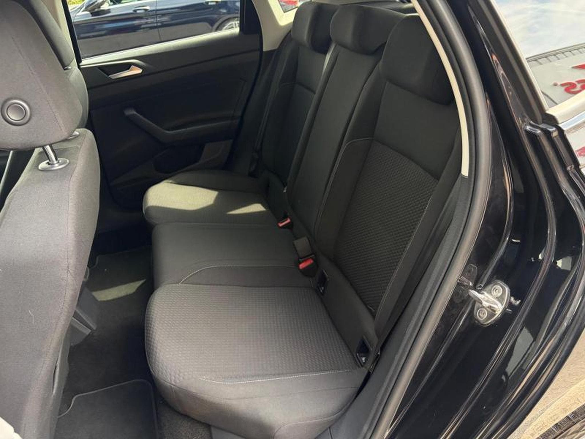VW Polo Comfortline 1.0 80ch/Drive/DAB+ (2021) - Photo 10