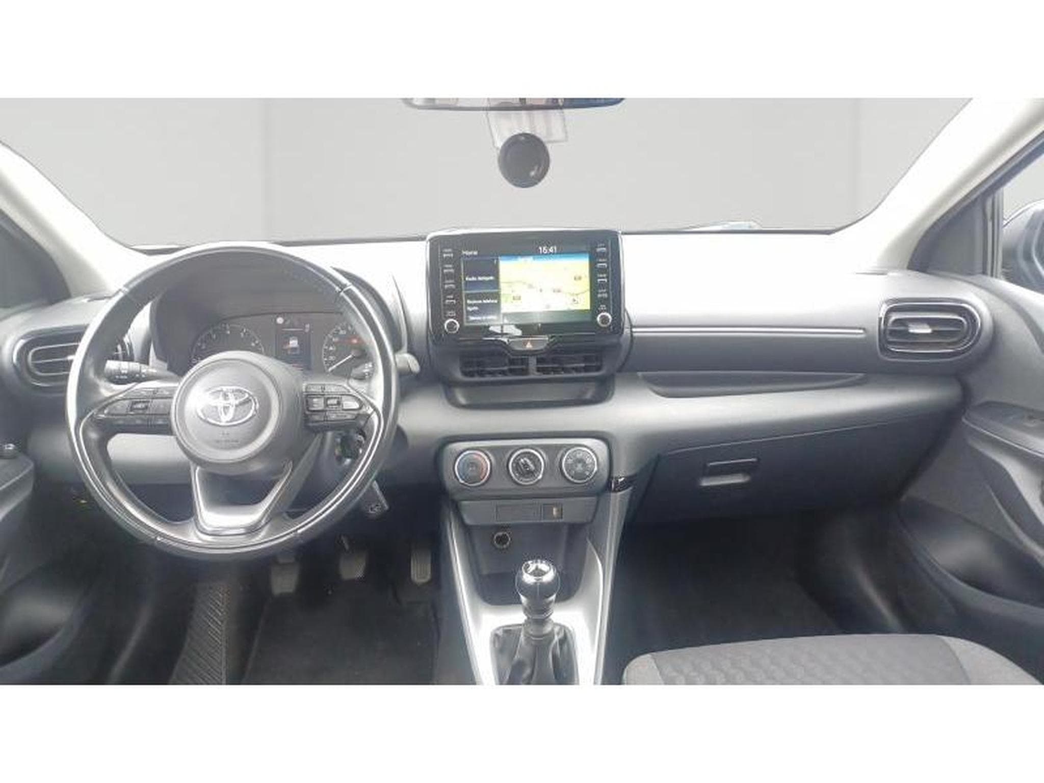 Toyota Yaris Dynamic (2022) - Photo 6