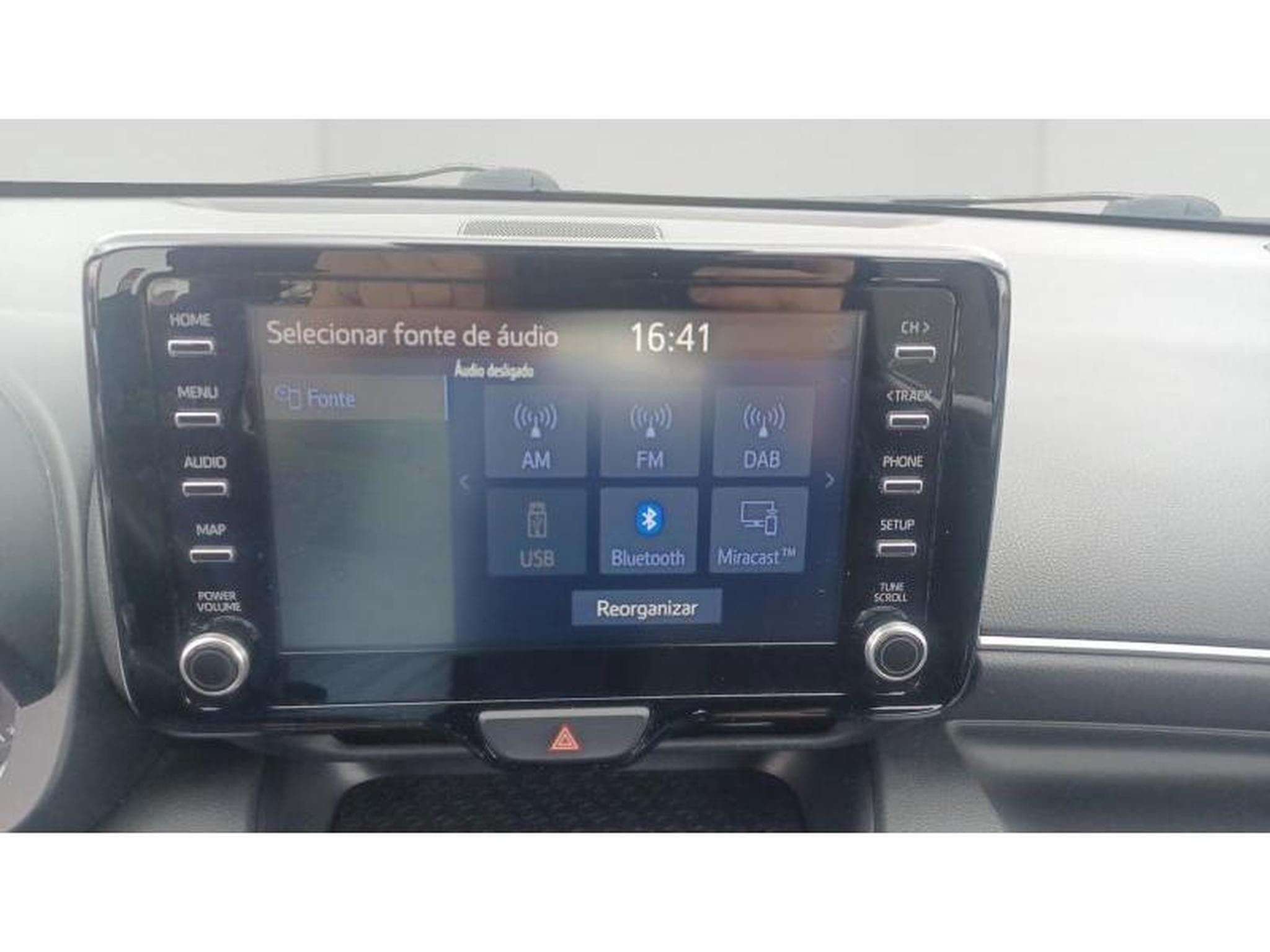 Toyota Yaris Dynamic (2022) - Photo 15