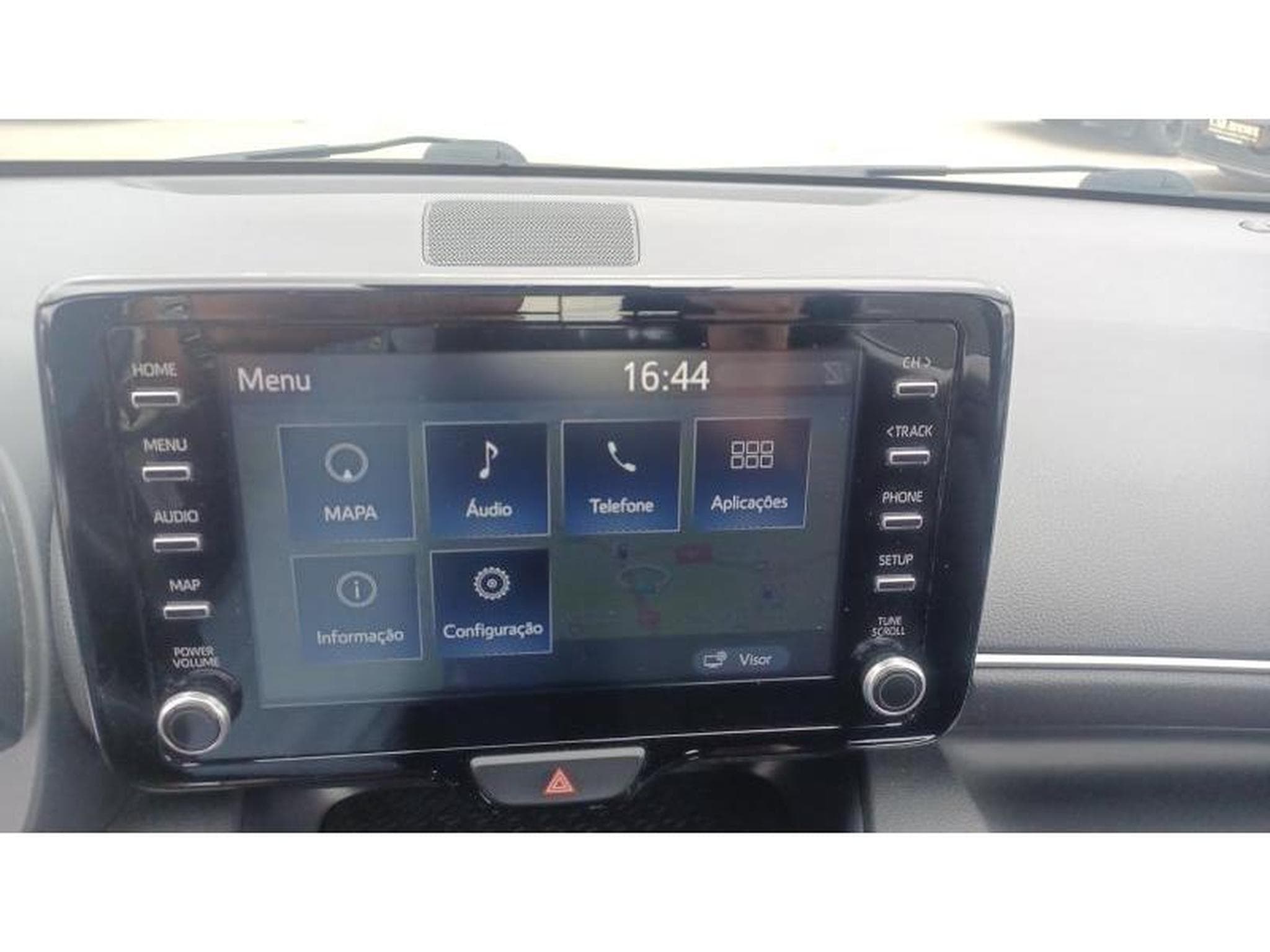 Toyota Yaris Dynamic (2022) - Photo 25