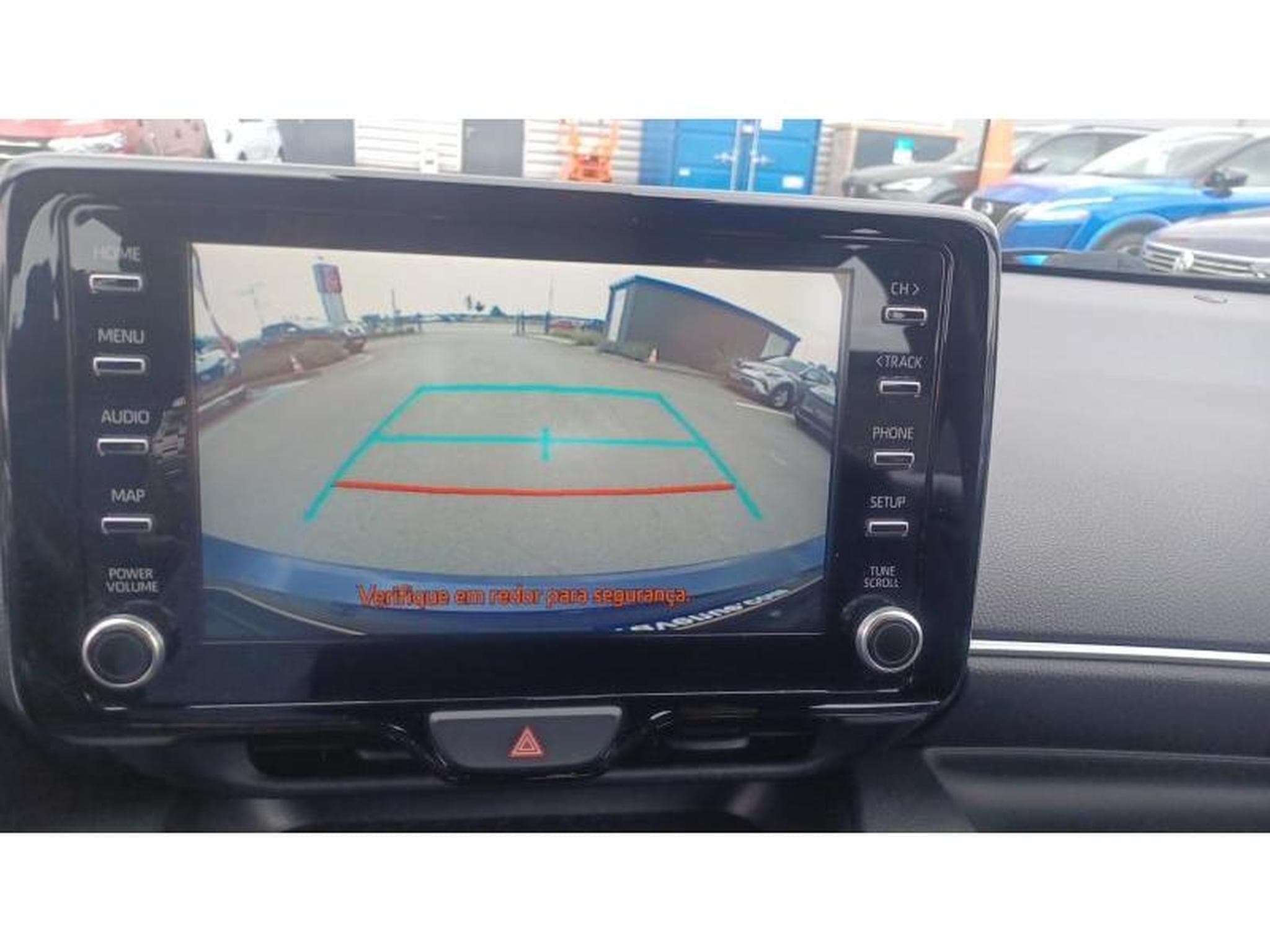 Toyota Yaris Dynamic (2022) - Photo 28