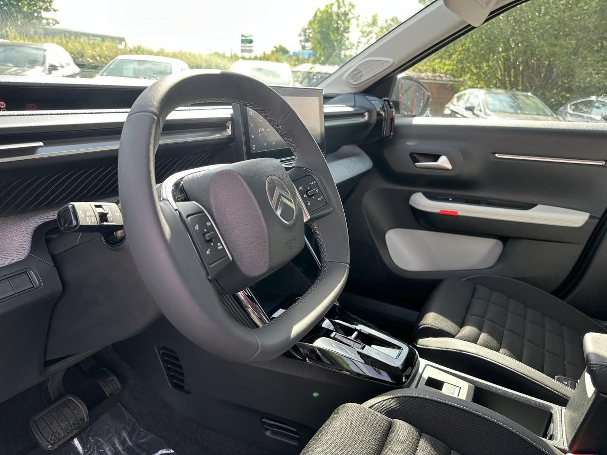 Citroen C3 AIRCROSS 1.2 HYBRIDE 145 MAX E-DCS6 (2026) - Photo 14