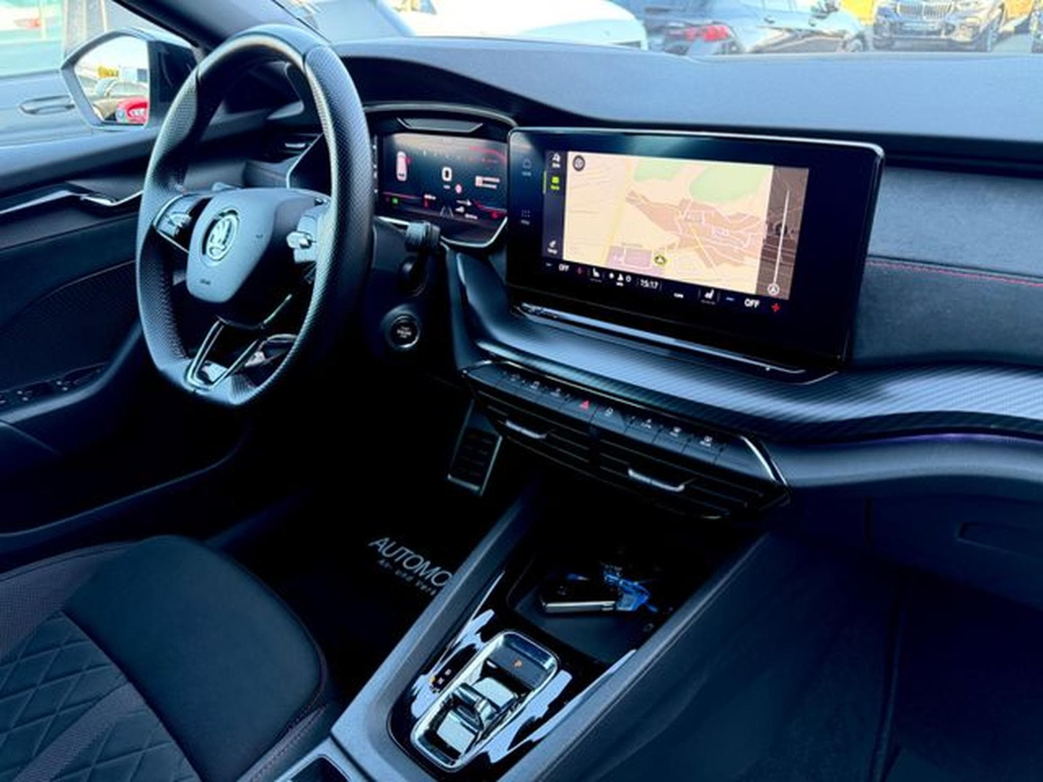 Skoda Octavia Octavia Combi RS 2.0 TDI DSG /LED/CAM/HUD/AHK/ (2022) - Photo 12