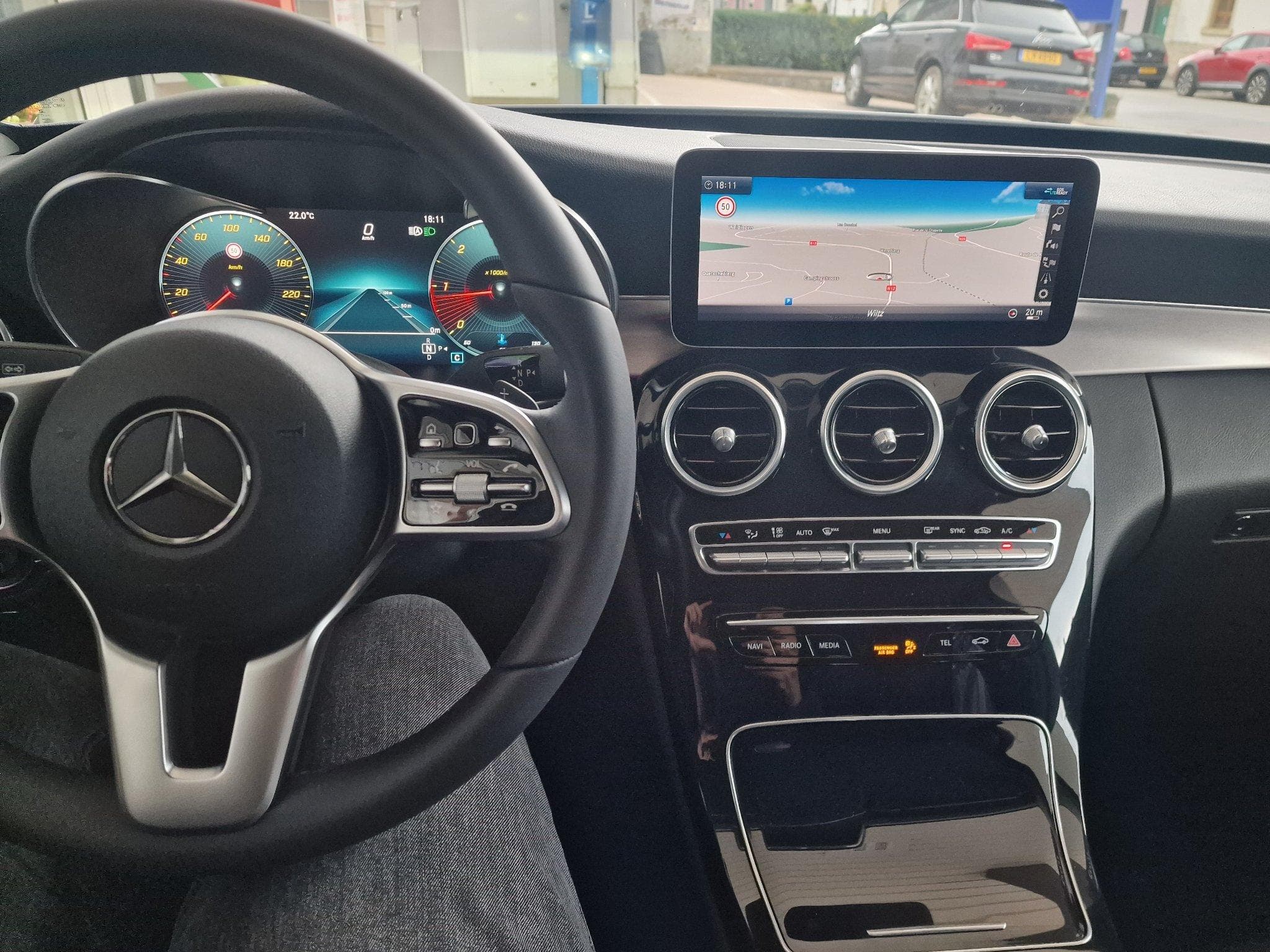 Mercedes C 220 Avantgarde (2019) - Photo 4