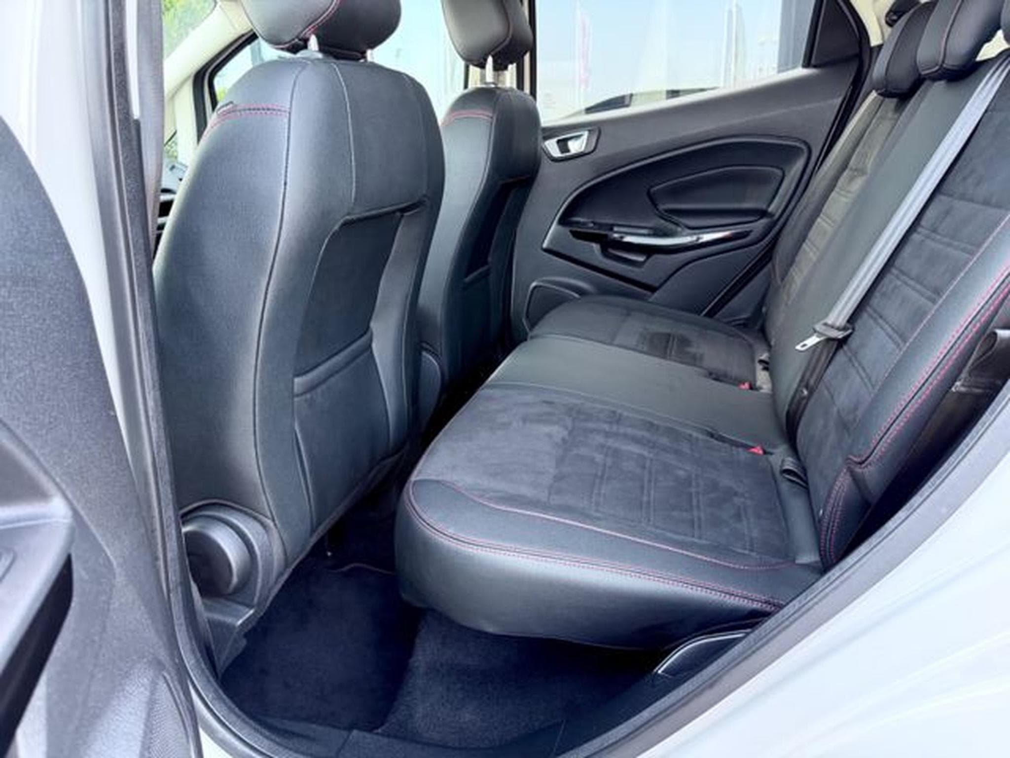 Ford EcoSport EcoSport ST-Line 1.5 TDCI /NAVI/CAM/B&amp;O/GARANTIE (2020) - Photo 14