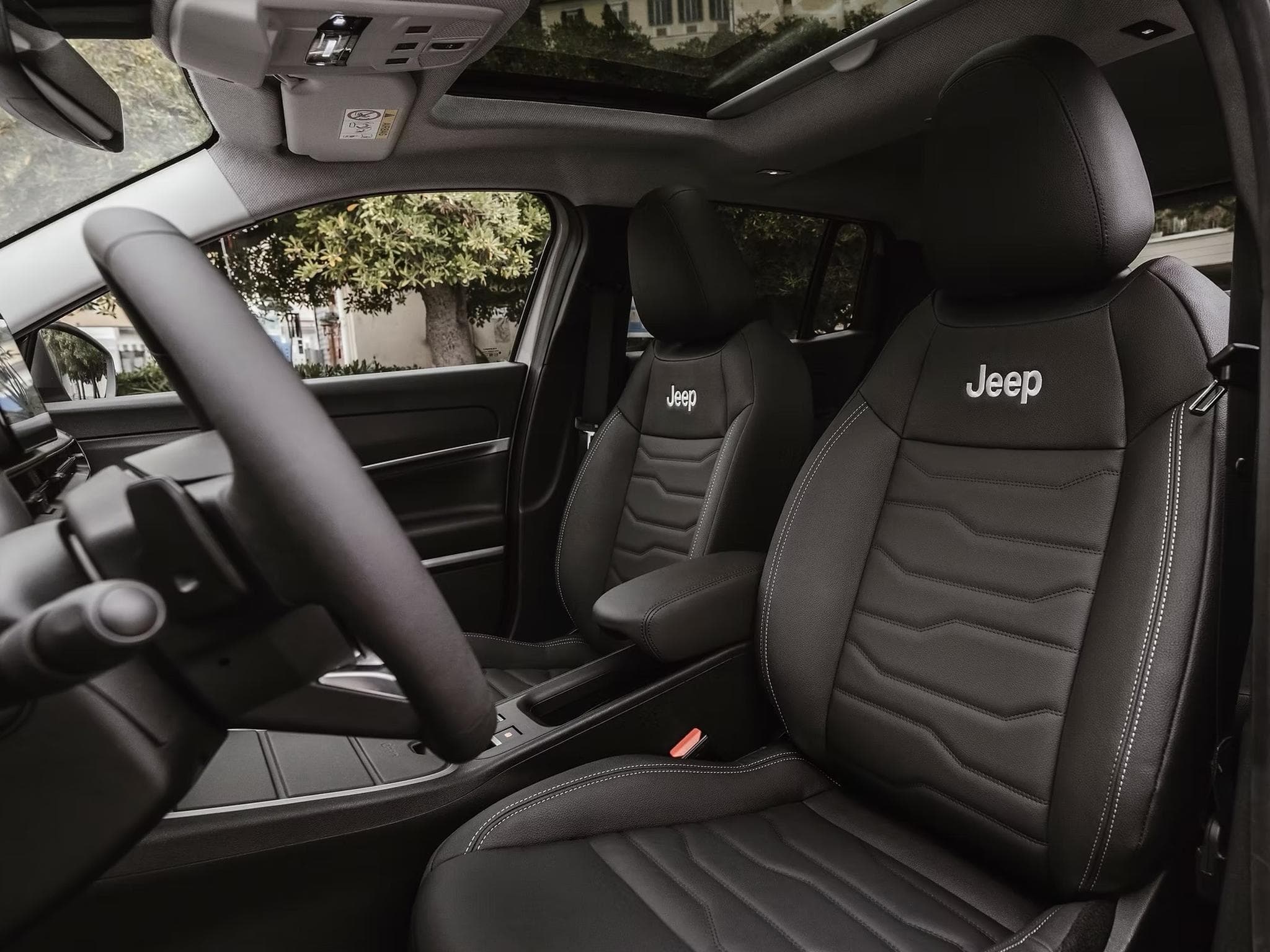 Jeep Avenger 4XE (2025) - Photo 7