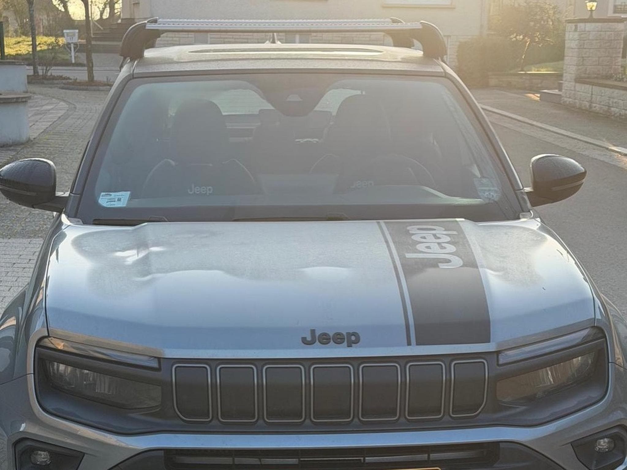 Jeep Avenger 4XE (2025) - Photo 9