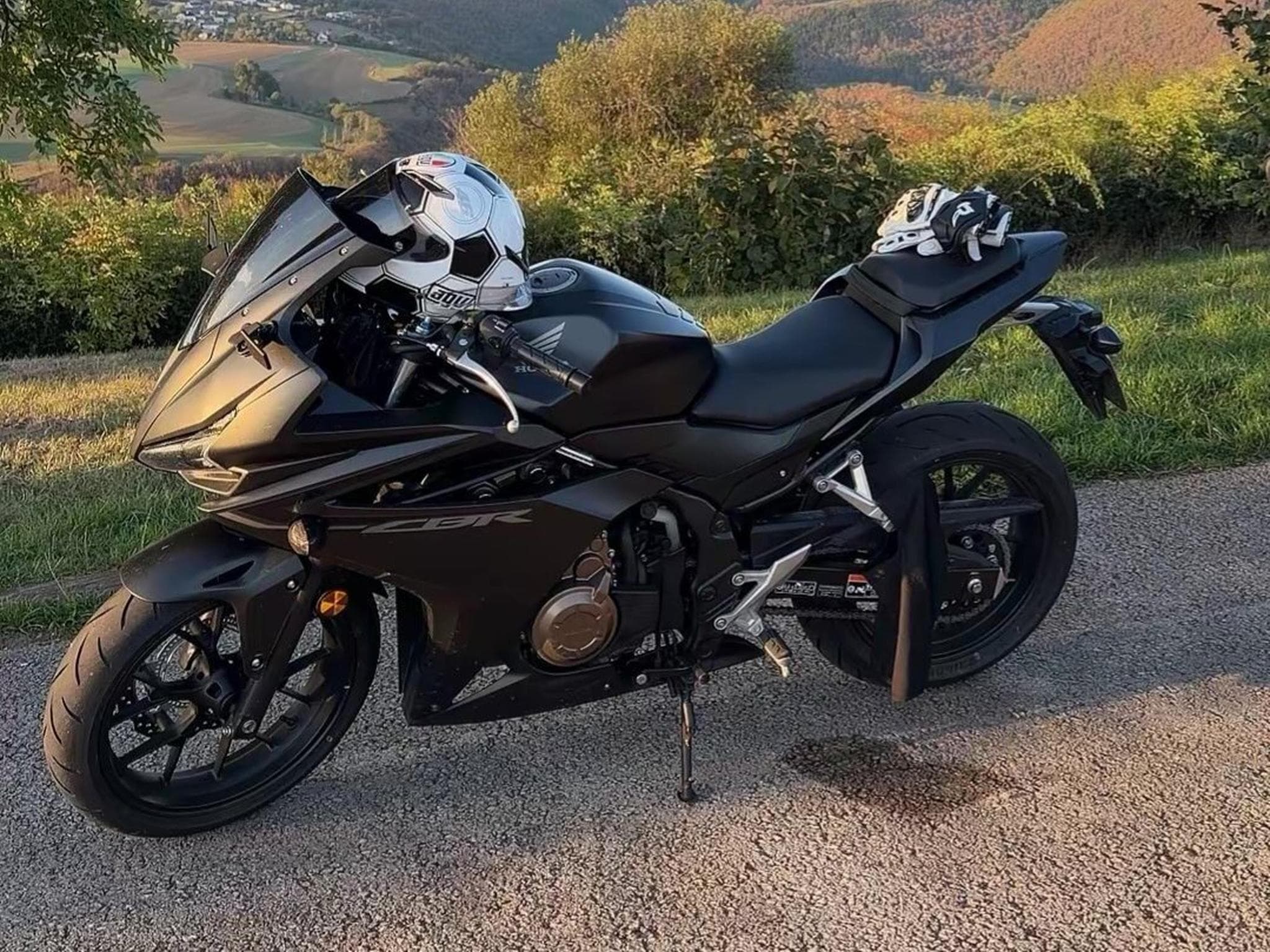 Honda CBR 500R (2017) - Foto 3