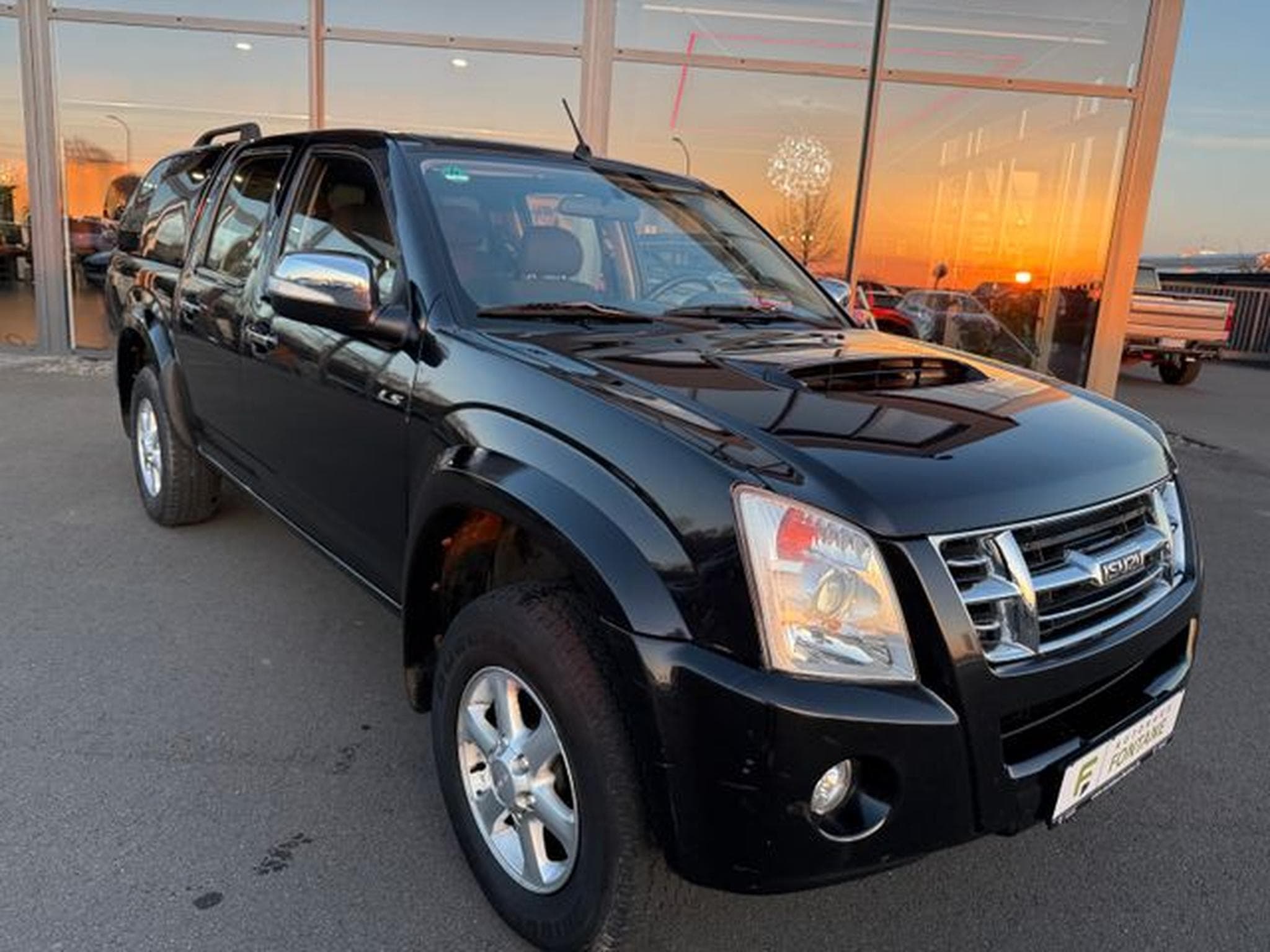 Isuzu D-Max D-Max Double Cab 4WD Klima AHK Kamera (2010) - Foto 3