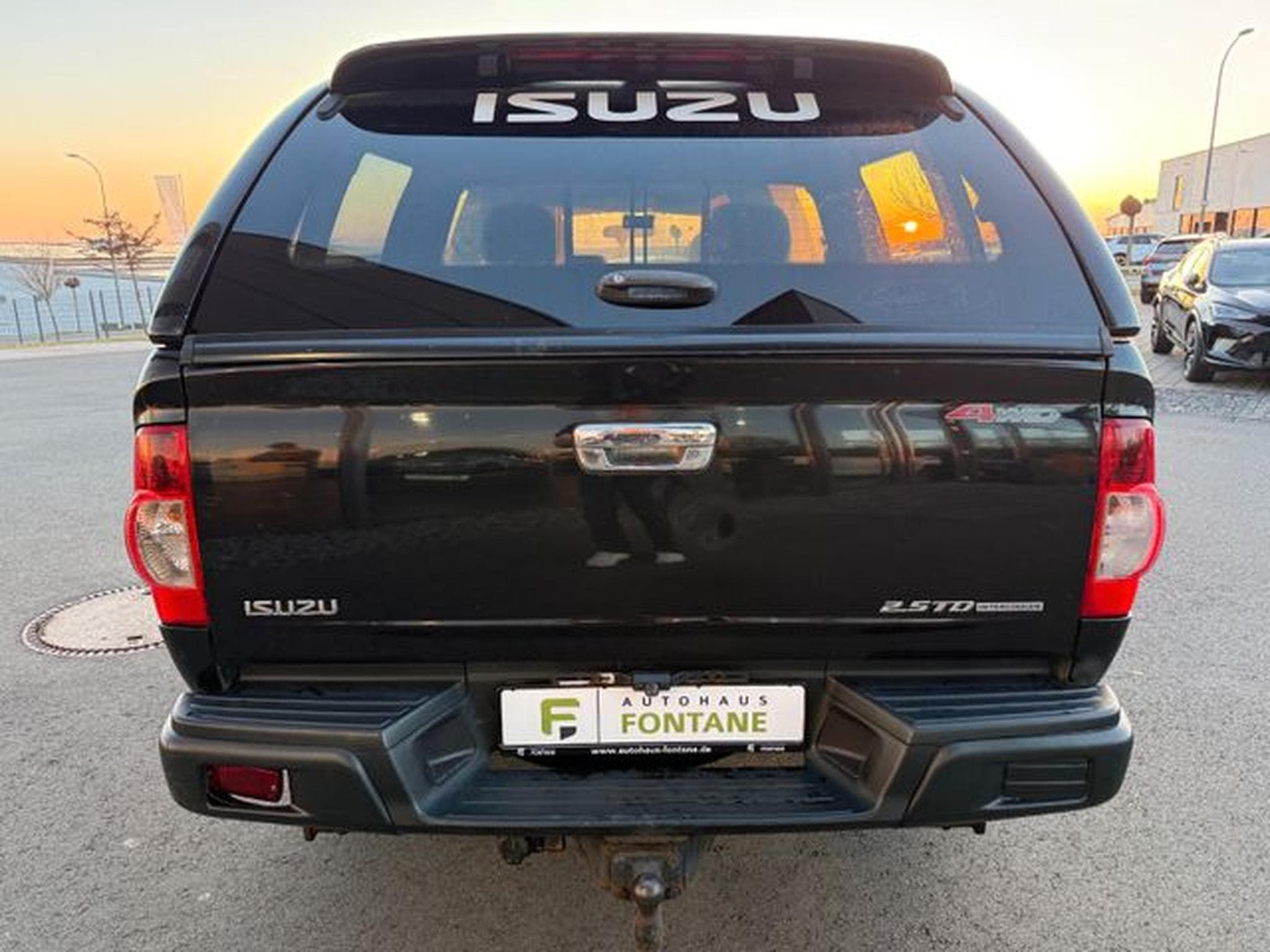 Isuzu D-Max D-Max Double Cab 4WD Klima AHK Kamera (2010) - Foto 6