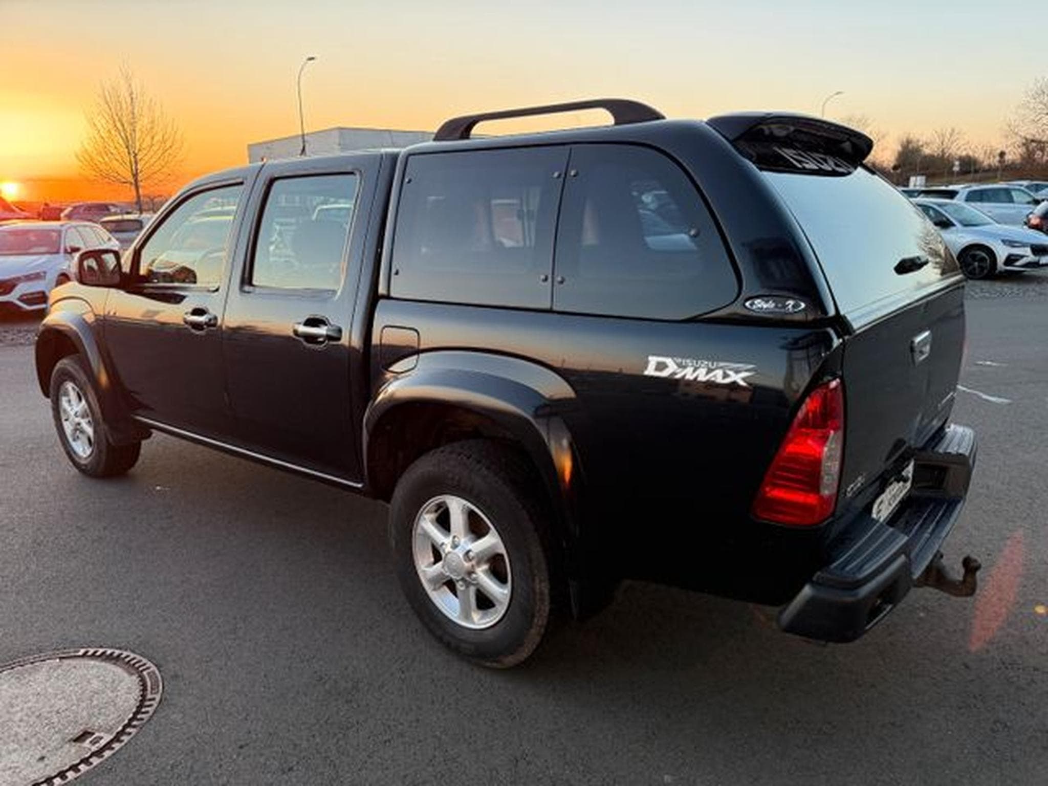 Isuzu D-Max D-Max Double Cab 4WD Klima AHK Kamera (2010) - Foto 7