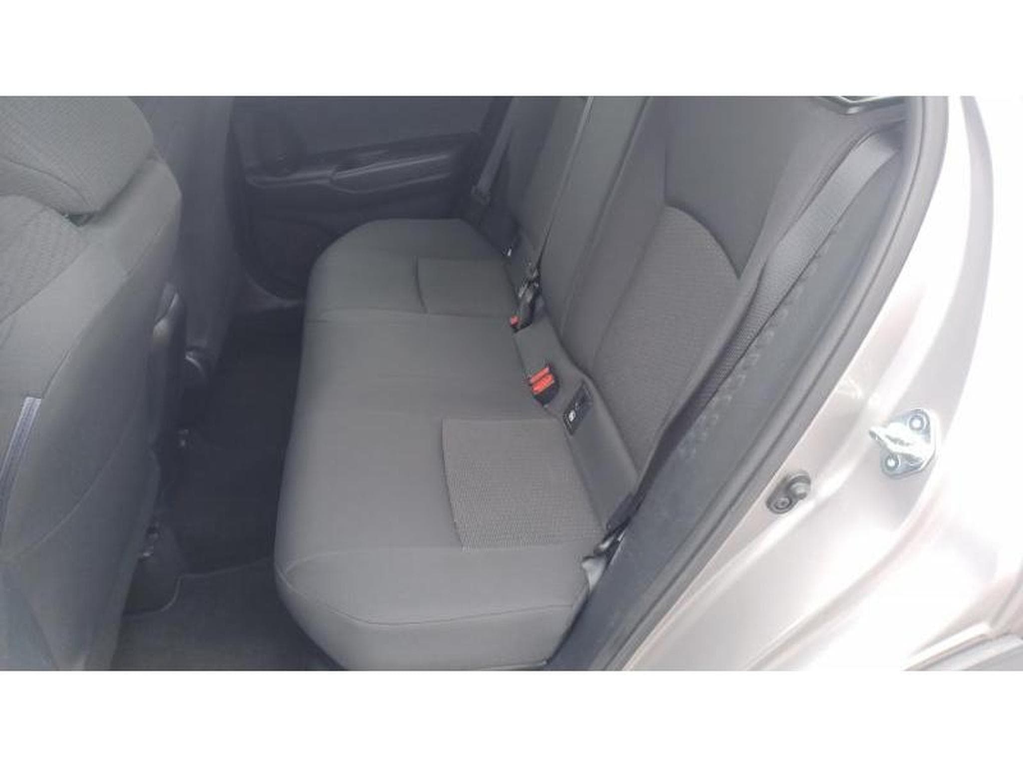 Toyota C-HR C-Business Plus (2018) - Photo 12