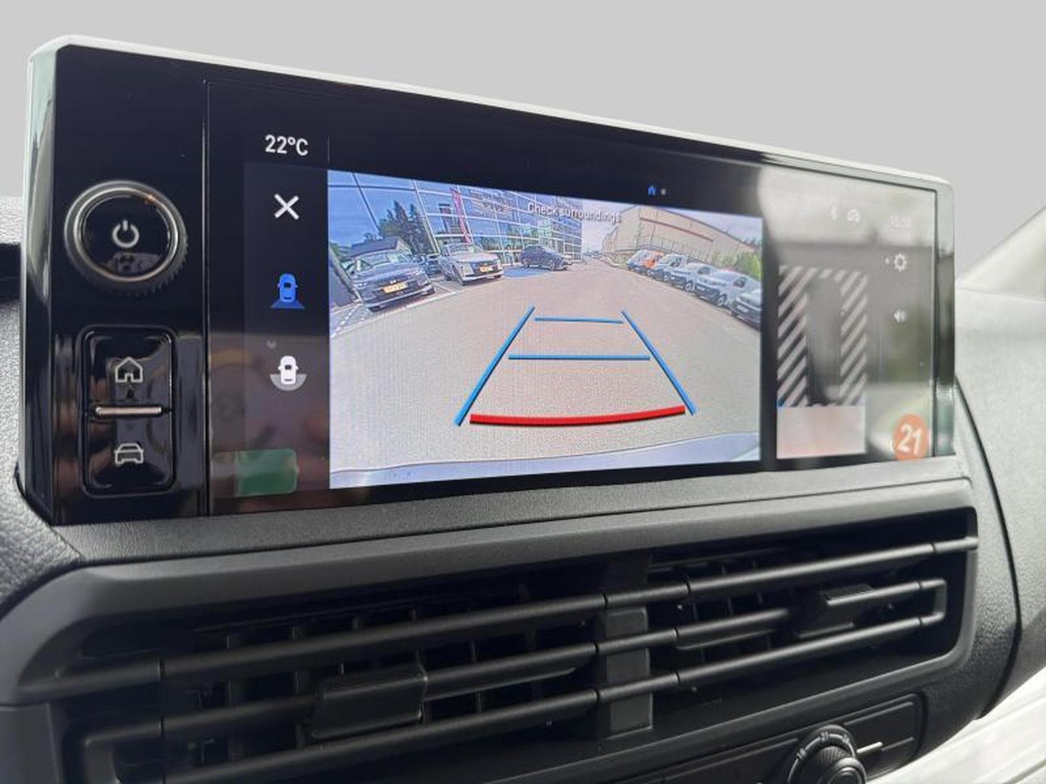 Opel Vivaro C (2025) - Photo 15
