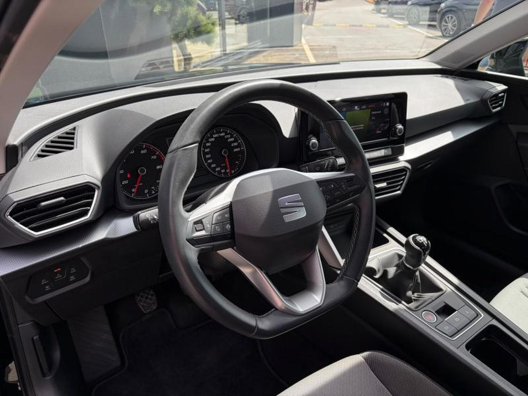 Seat Leon Style 1.0 TSI 90ch (2023) - Photo 5