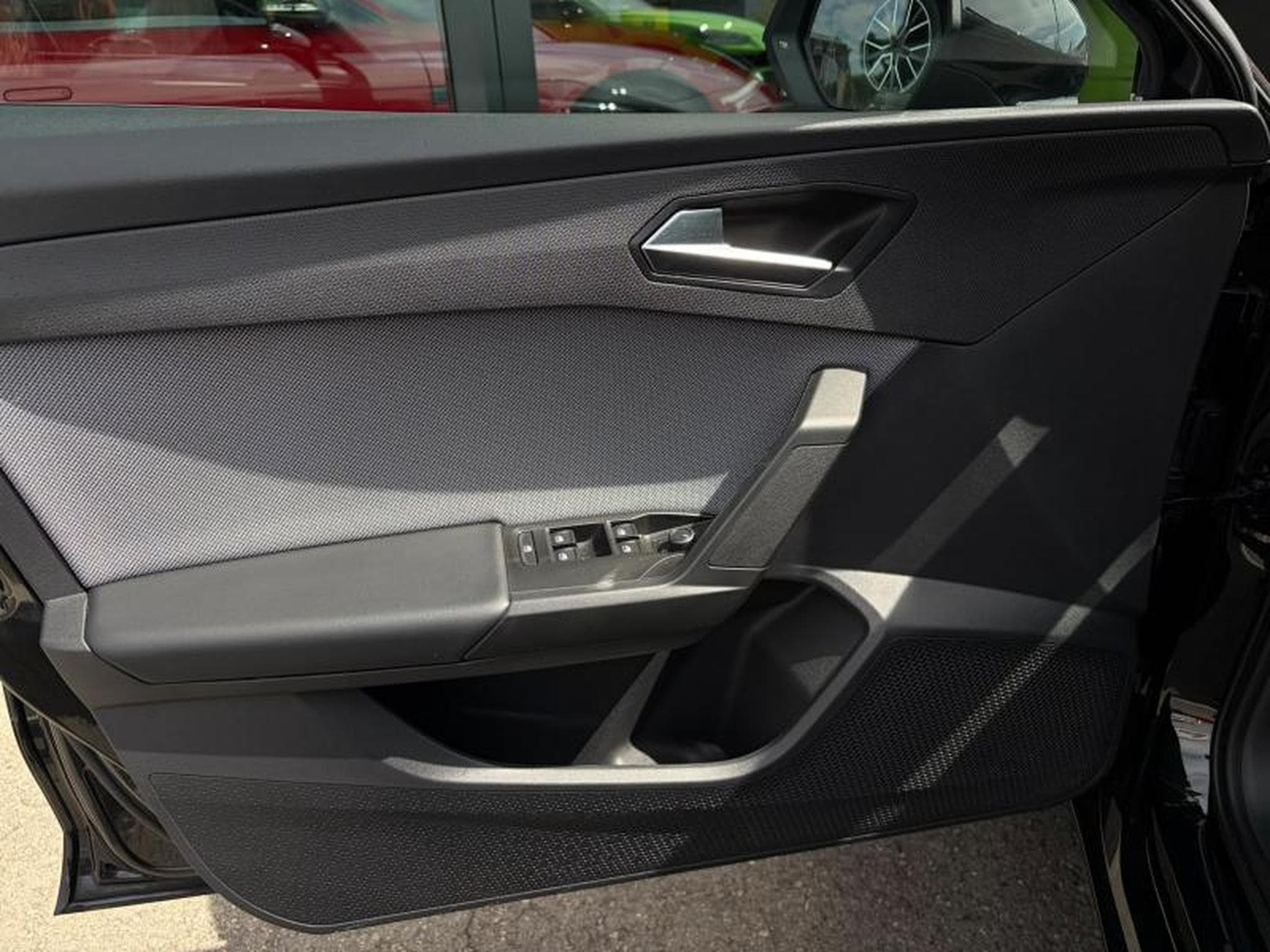Seat Leon Style 1.0 TSI 90ch (2023) - Photo 10