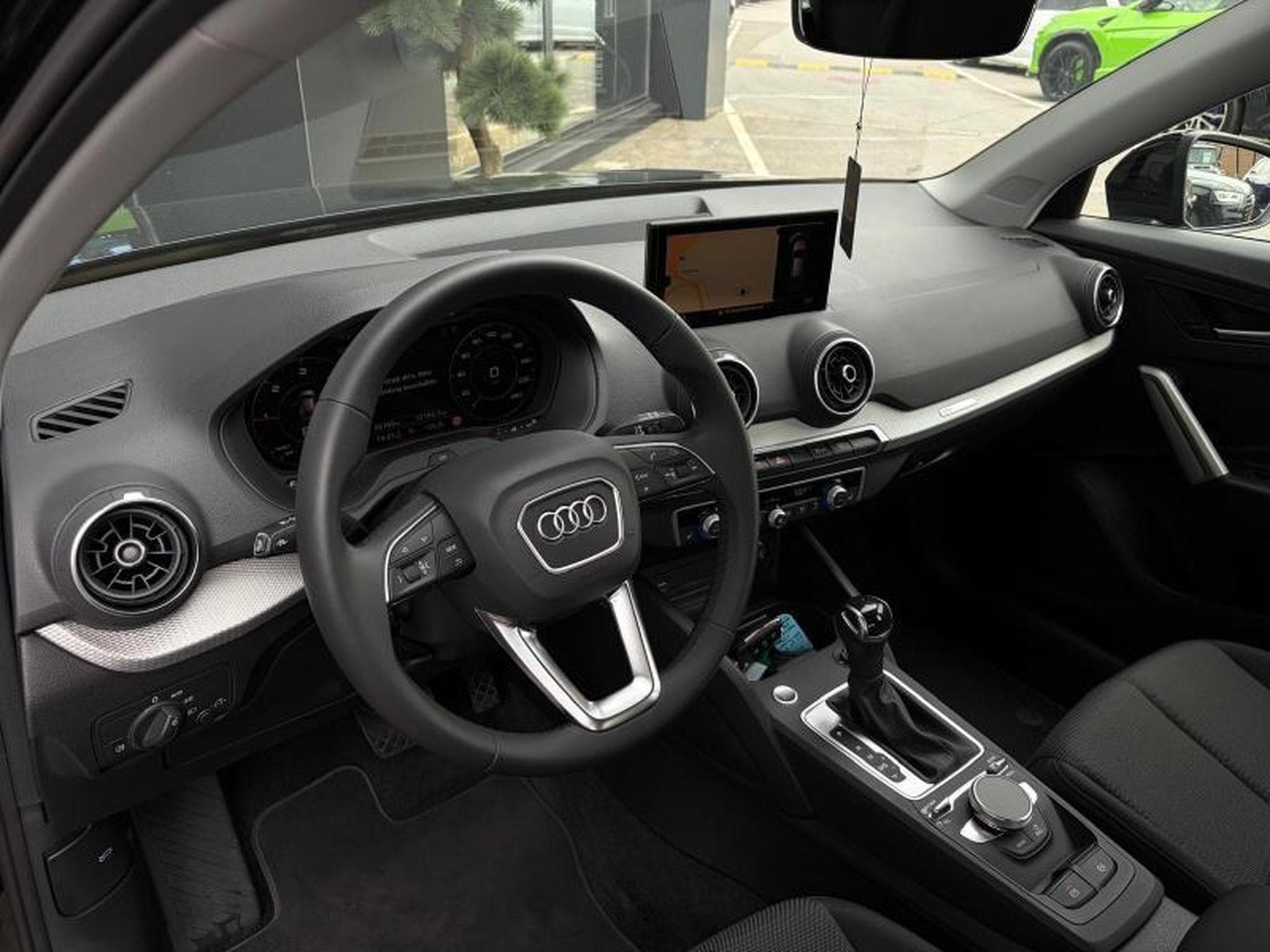 Audi Q2 S line 2.0 30 TDI 116ch /Camera/Sièges chauffants/Garantie A (2023) - Photo 6