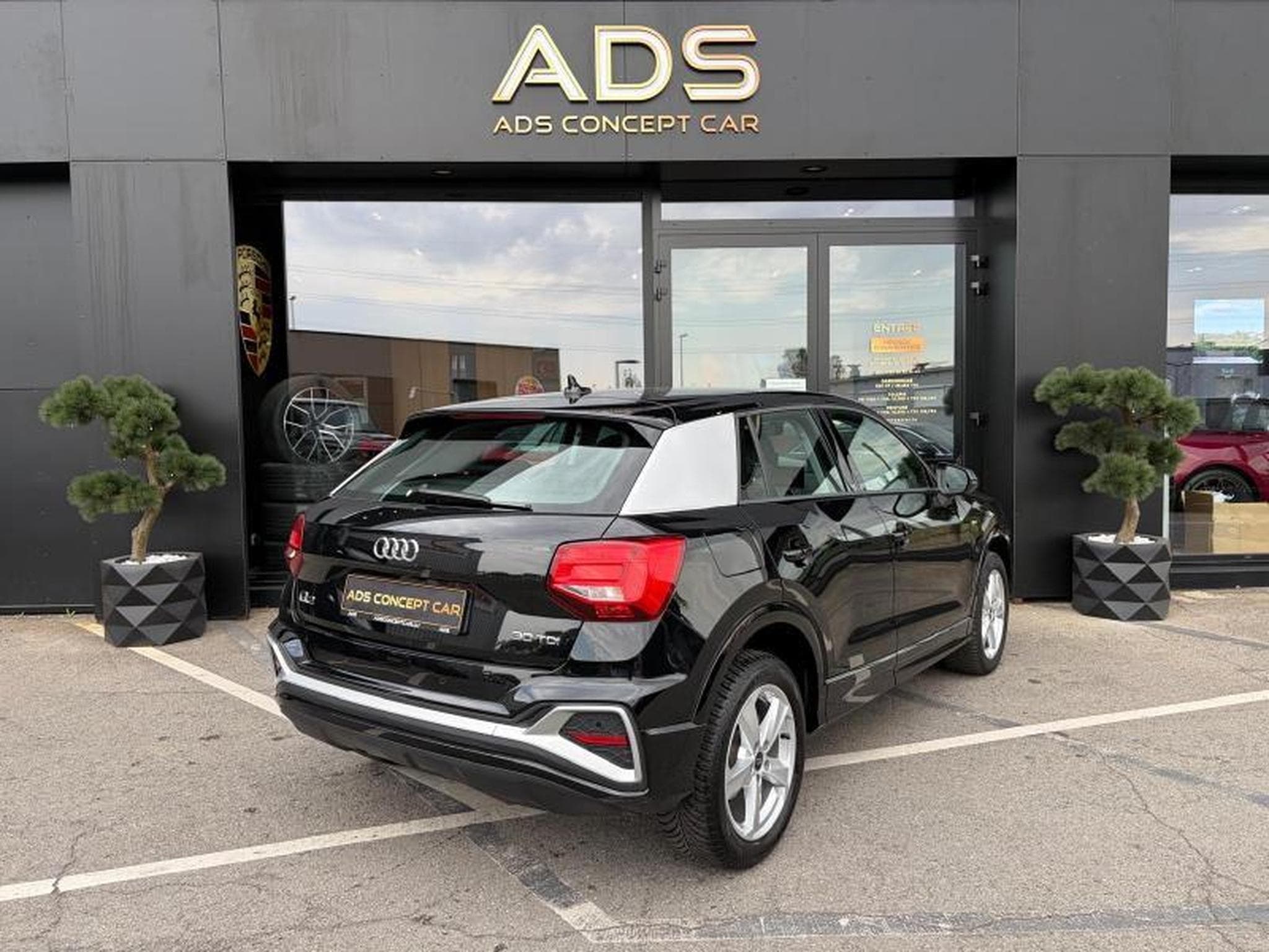 Audi Q2 S line 2.0 30 TDI 116ch /Camera/Sièges chauffants/Garantie A (2023) - Photo 4
