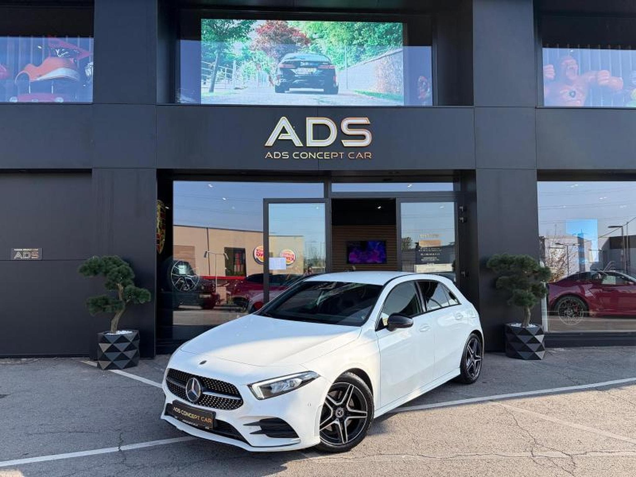 Mercedes A 220 Amg line 2.0L 190ch/Camera/Sièges chauffants/GPS (2019) - Photo 1