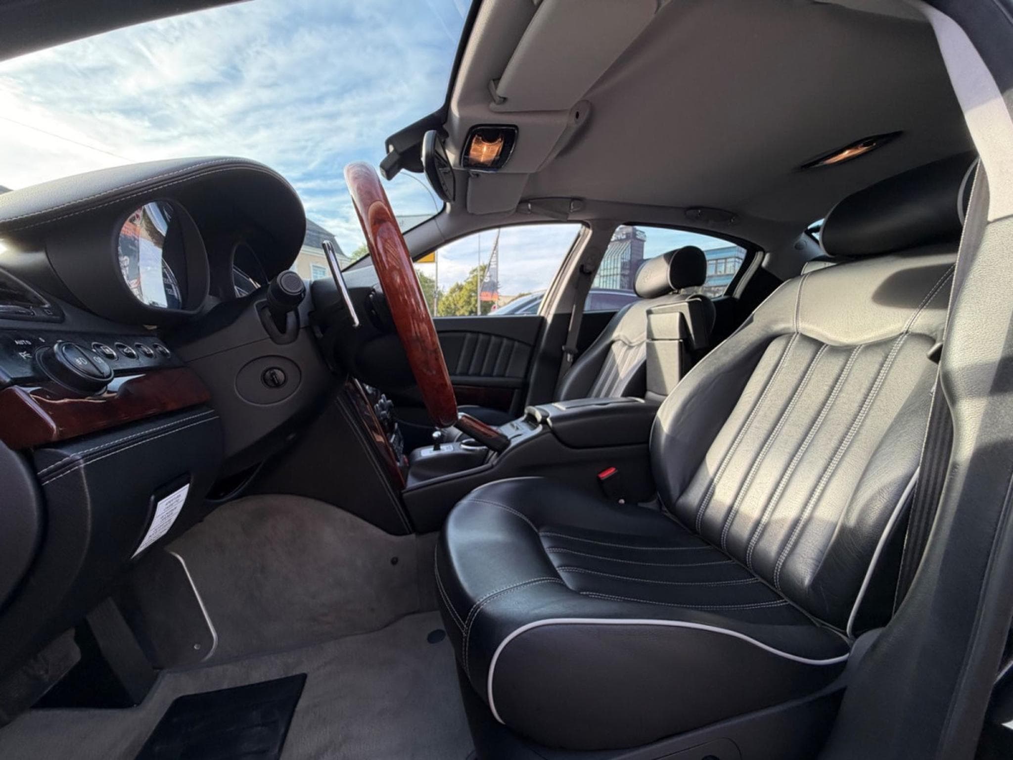 Maserati Quattroporte 4.2 V8 Executive/TOP Historie/ (2005) - Photo 10