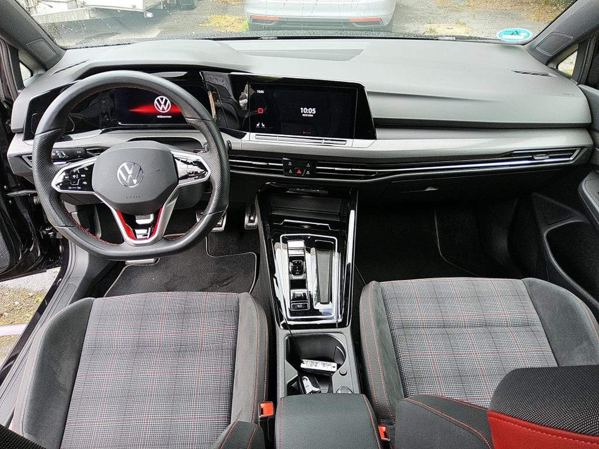 VW Golf GTI 2.0 TSI 245CV DSG7  * MATRIX * BLACK STYLE* BLACK STYLE* (2023) - Photo 8