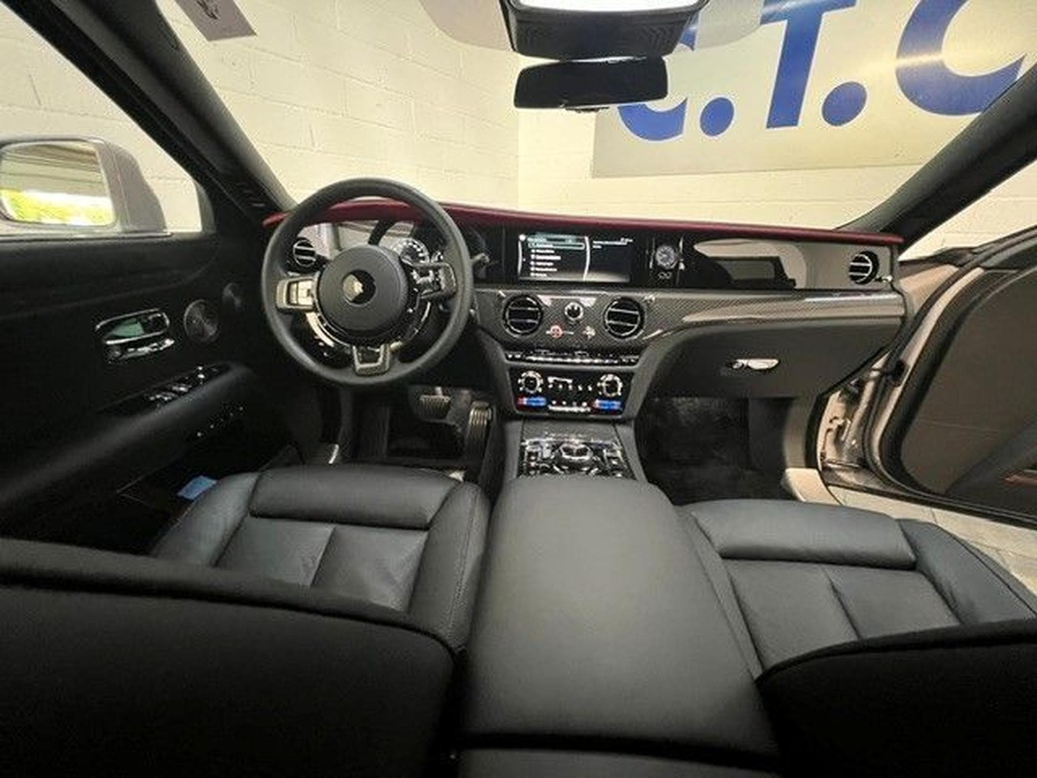 Rolls-Royce Ghost Black Badge - Carbon -1Hand- VOLL (2023) - Photo 8